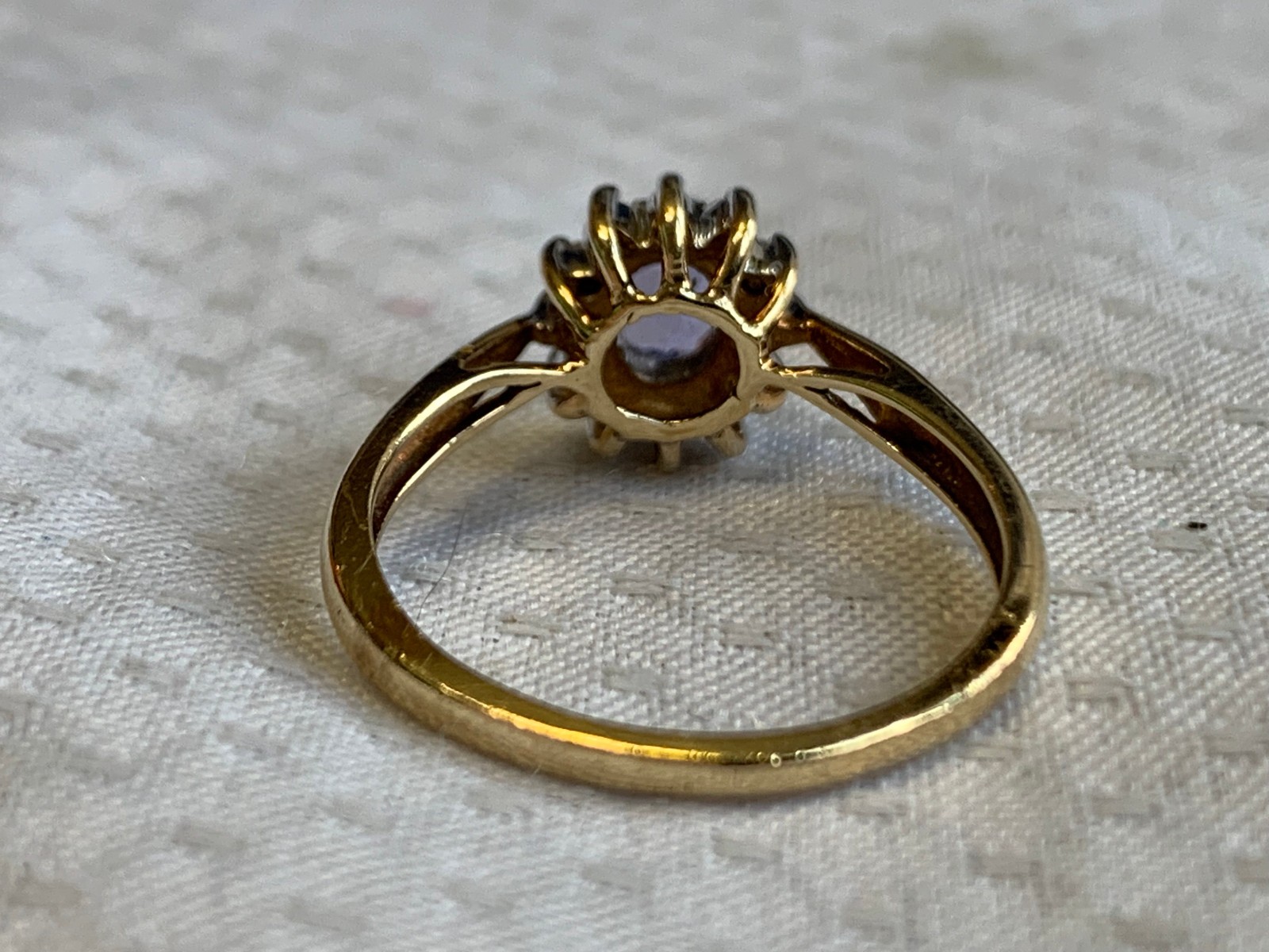 10K Yellow Gold Diamond Ring 2.22g Fine Jewelry Size 6.5 Amethyst Color *READ*