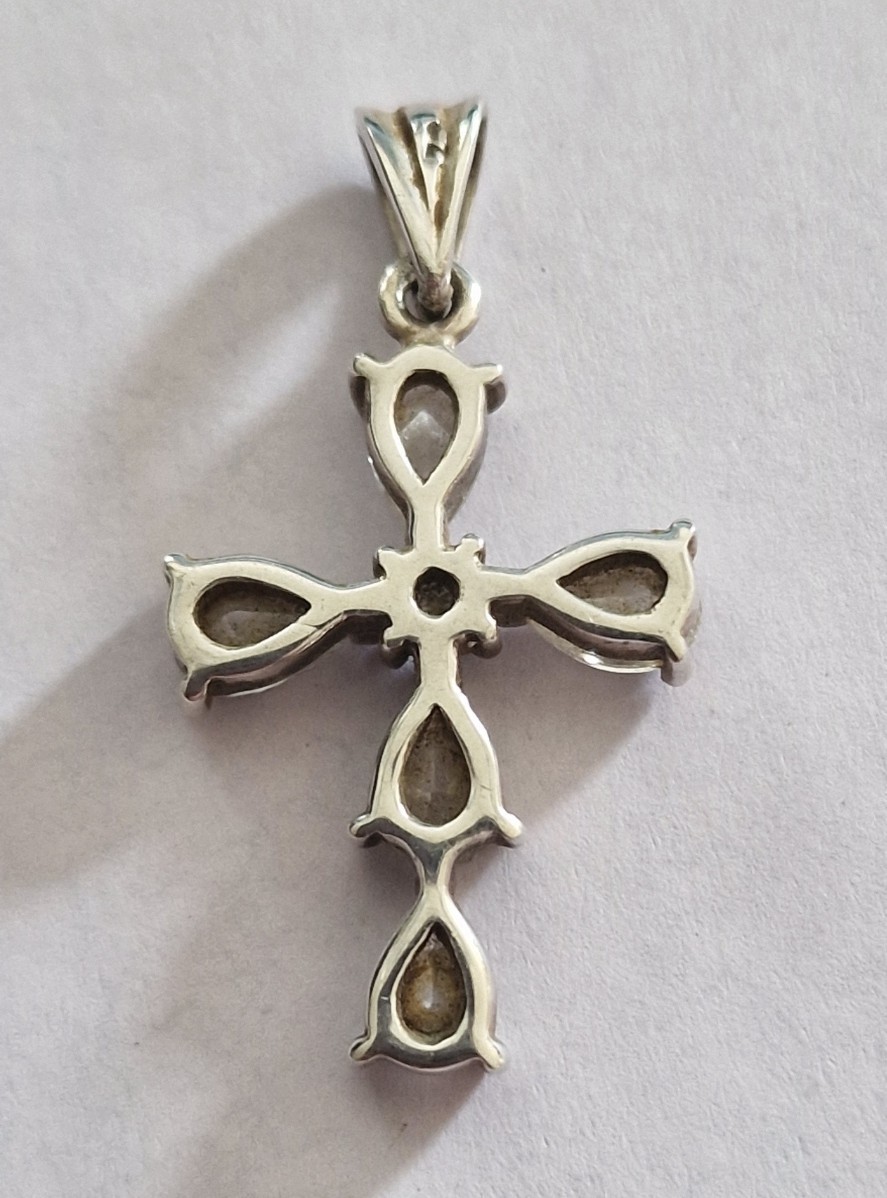 Silver Cubic Zirconia Crystal Cross Pendant