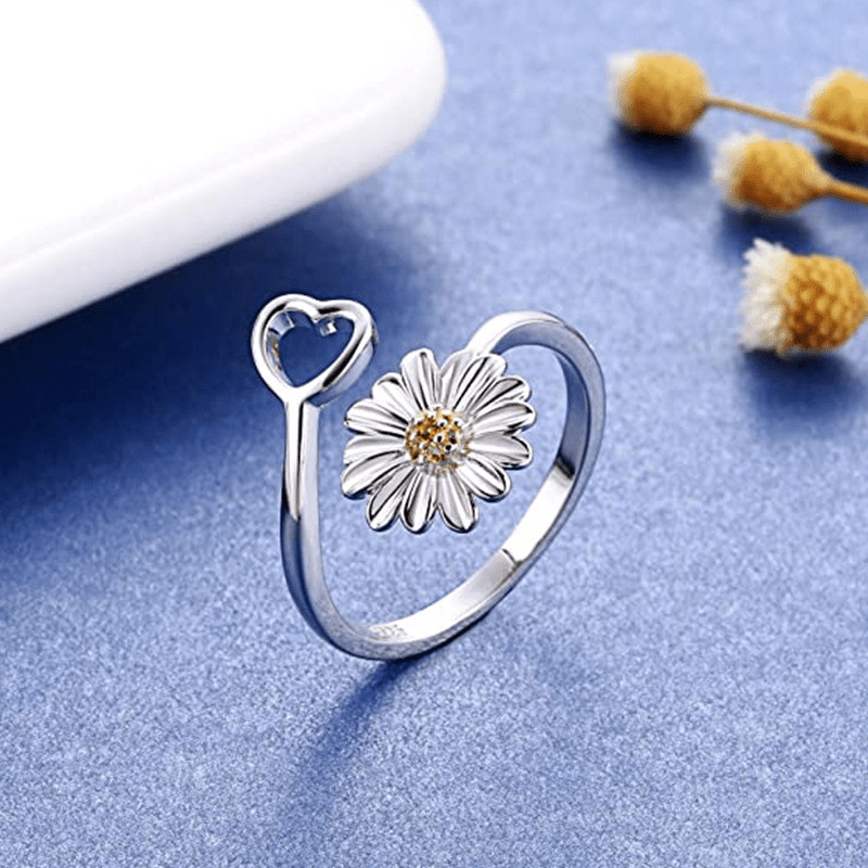 Elegant Daisy Flower Heart Ring Women’s Fashion Adjustable Opening Ring Alloy