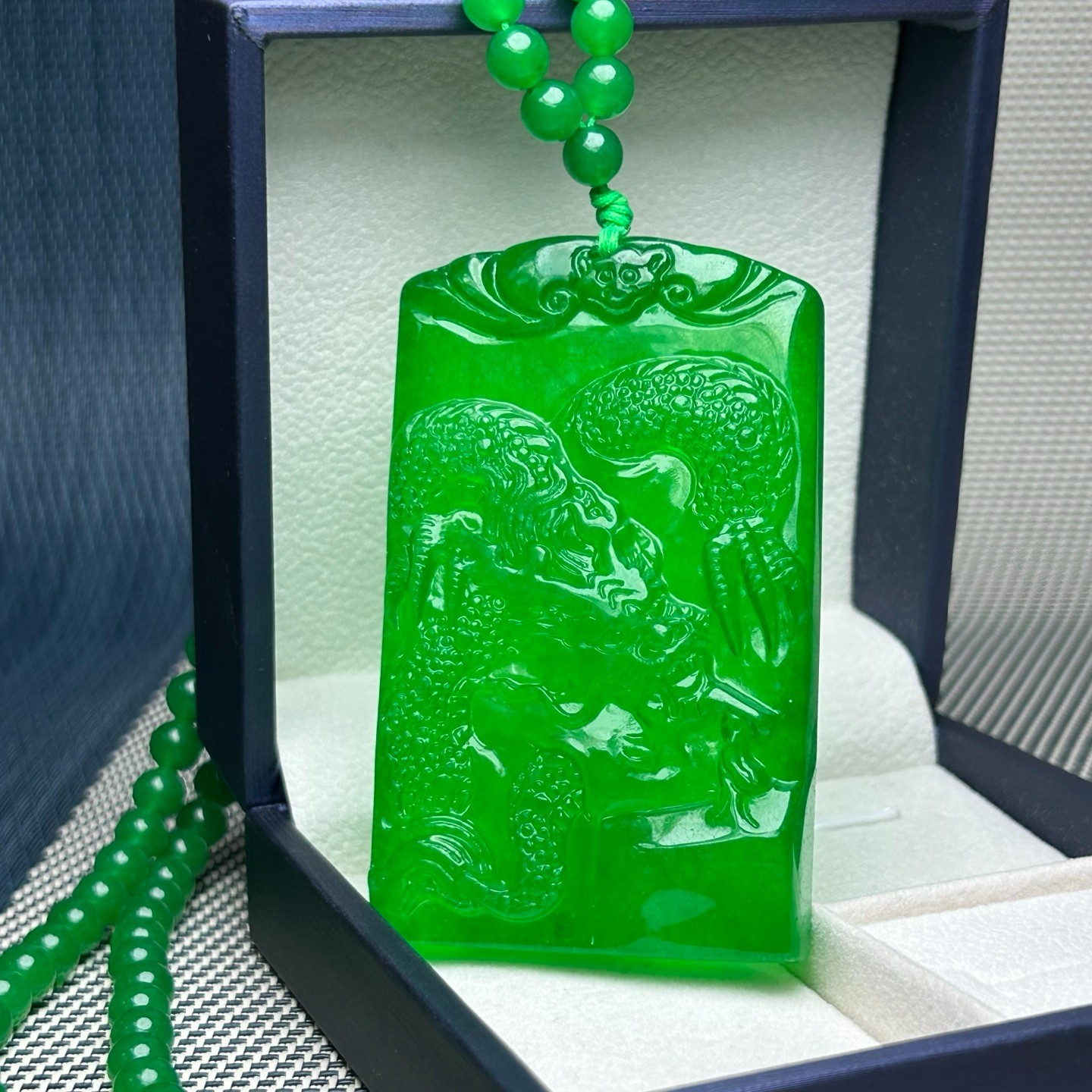 Luckly Natural ice green Burmese Jade Jadeite Carved dragon Pendant&Necklaces