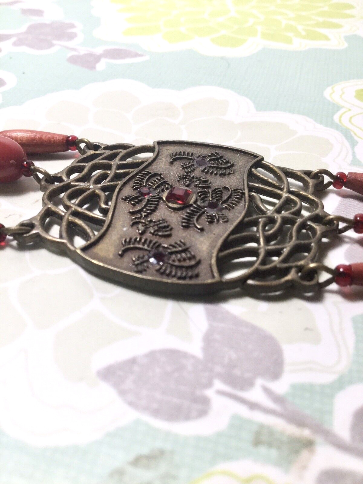 Womens Red Wood Bead Bracelet Alloy Centerpiece Crystals Bronze Tone Boho Chic