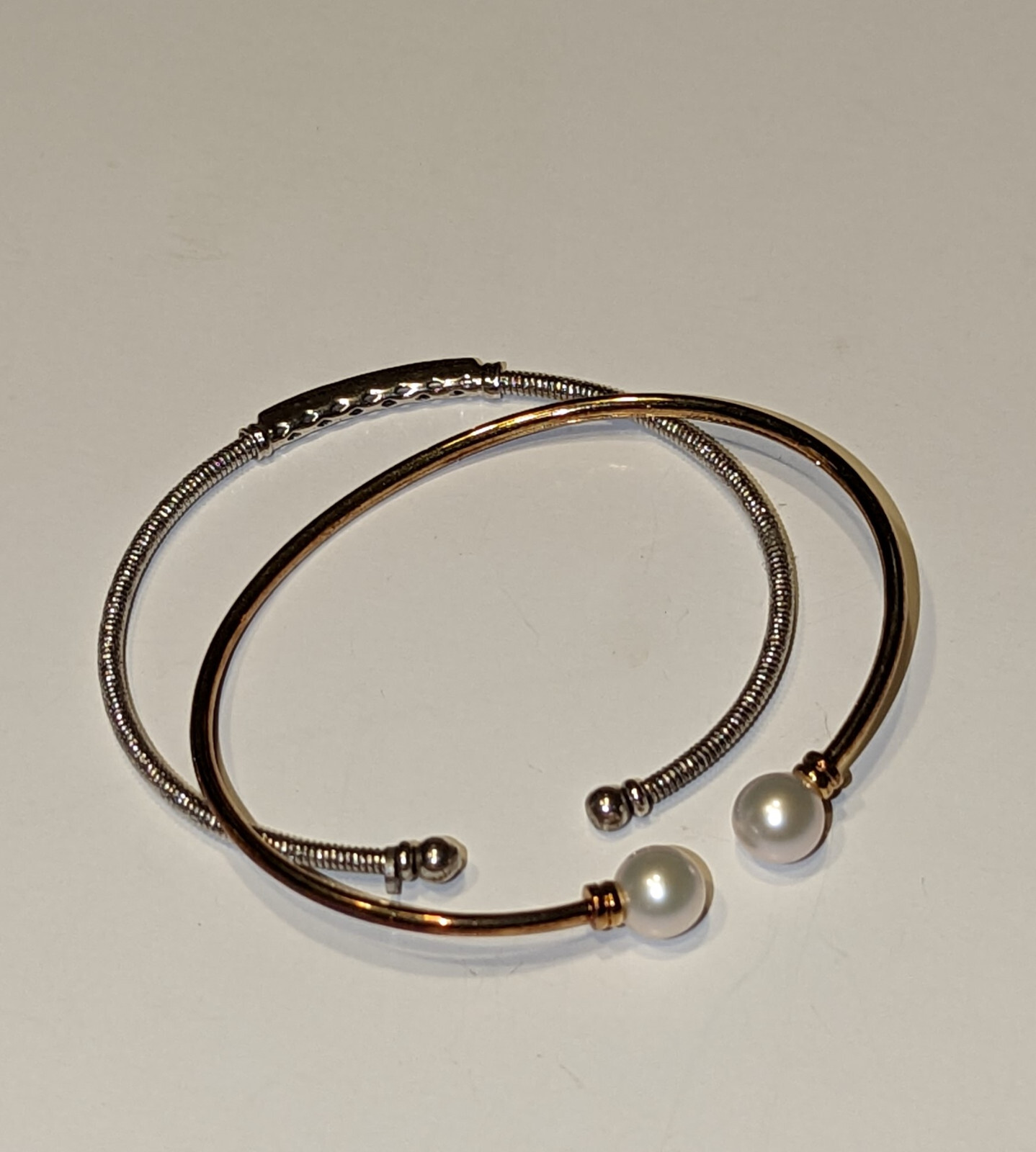Ladies Fashion Jewelry, Bracelets,12 items $1.99 each -All are Stretch except 4