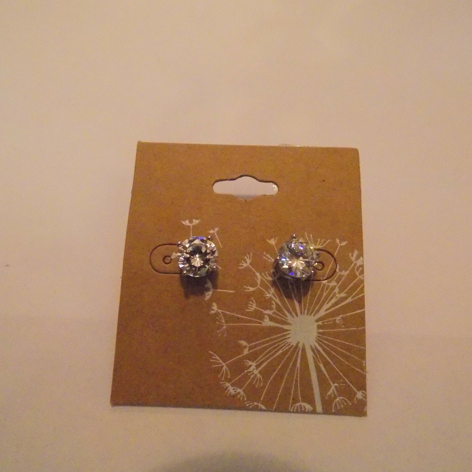 Pierce Earrings Silver-tone dangle with CZ stone (132)