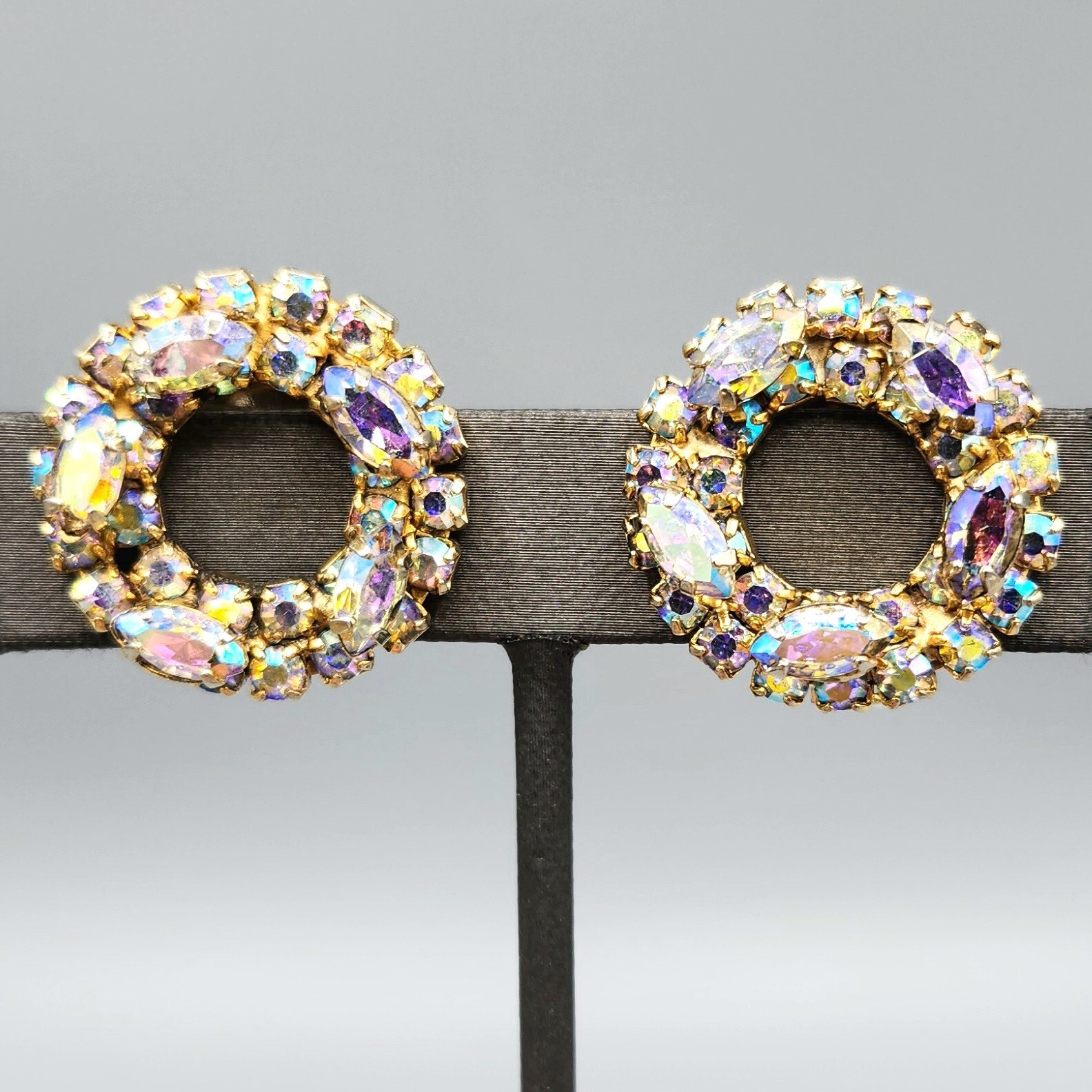 Vintage Unsigned Marquise AB Chaton Rhinestone Halo Circle Clip Earrings