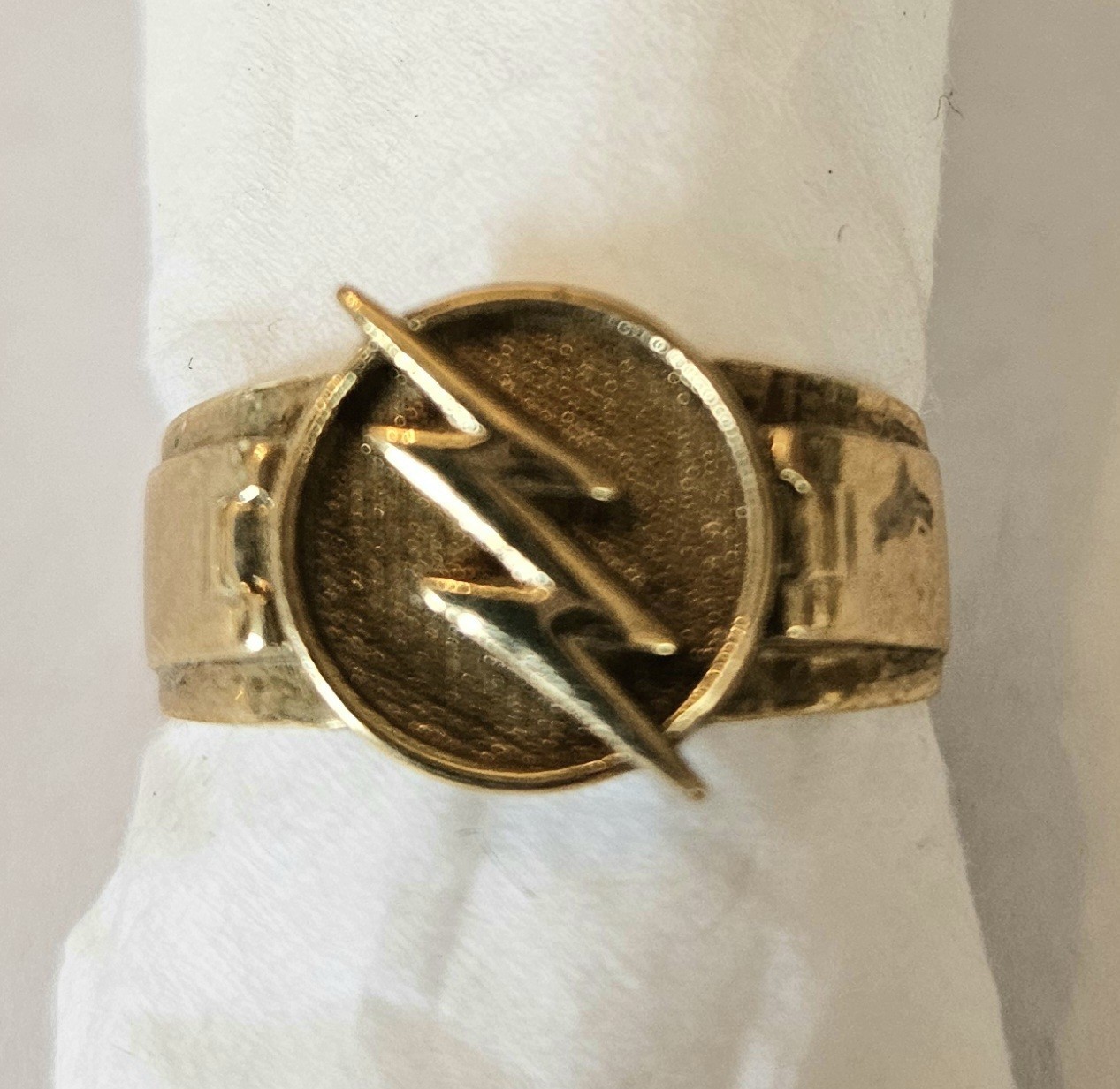 DC Comics The Flash Lighting Bolt Logo Ring Gold Metal Size 9 Cosplay