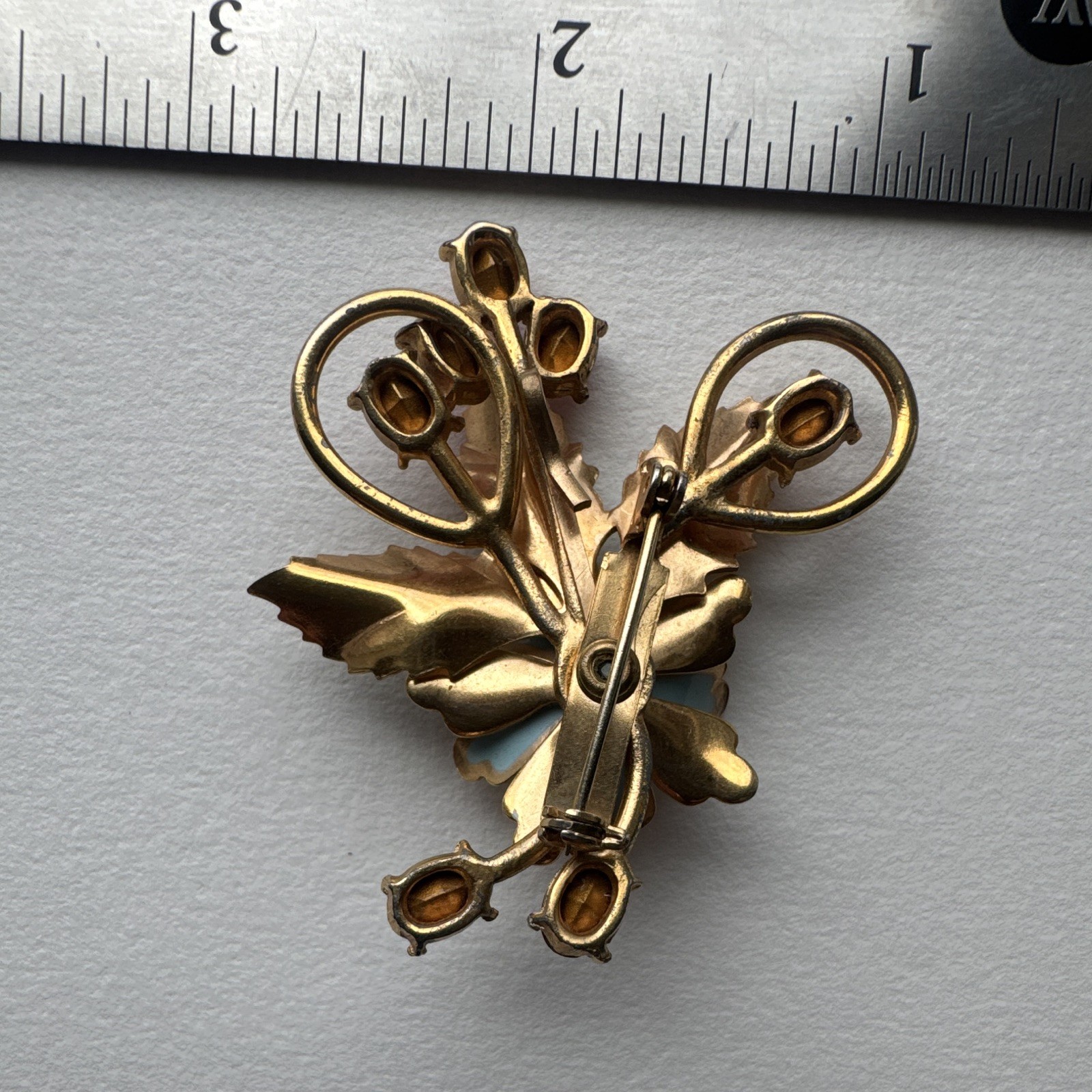 Gold Tone Floral Enamel Brooch Pin w/ Pink Rhinestones & Imitation Pearl