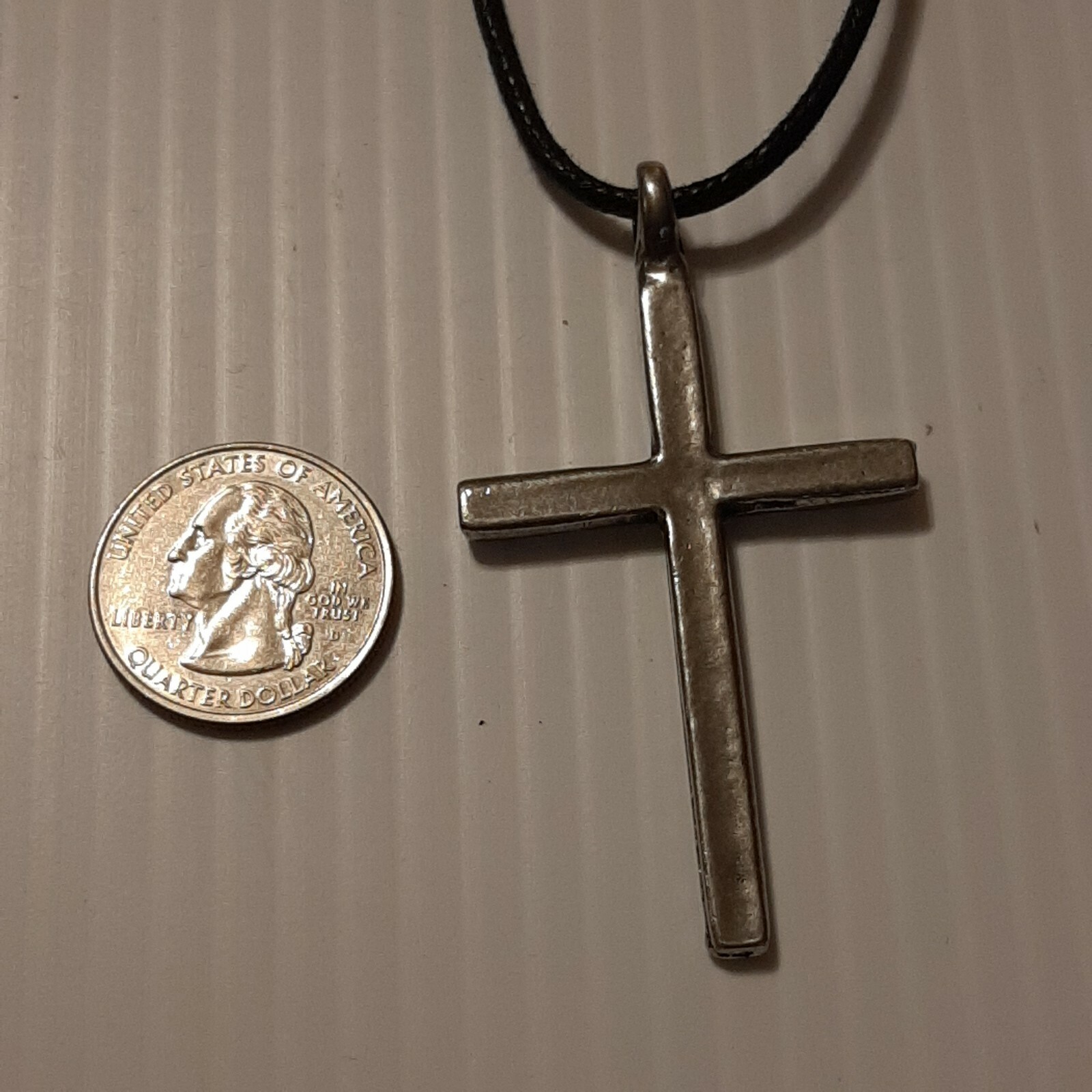 PLAIN CROSS ✝️ Pewter Pendant Charm / 26″ Adjustable Necklace U.S.A.