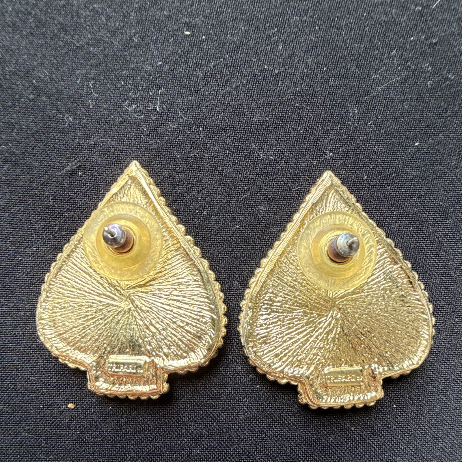 Vintage Trifari Signed Black Enamel Spade Gold Tone Stud Earrings