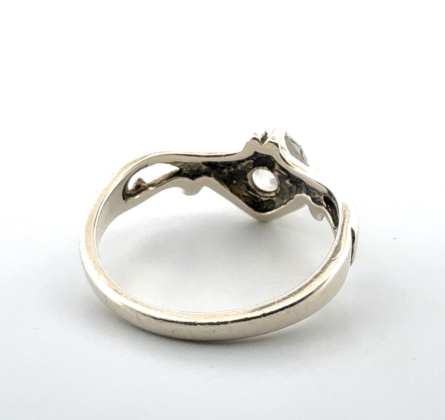 Size: 7.25 Kabana 925 Sterling Silver Cubic Zirconia Ring 2.4g