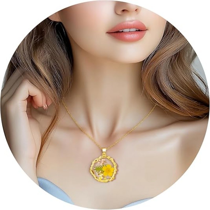 Handmade Pressed Real Dried Flower Resin Pendant Necklace Chain Neckla Jewelry