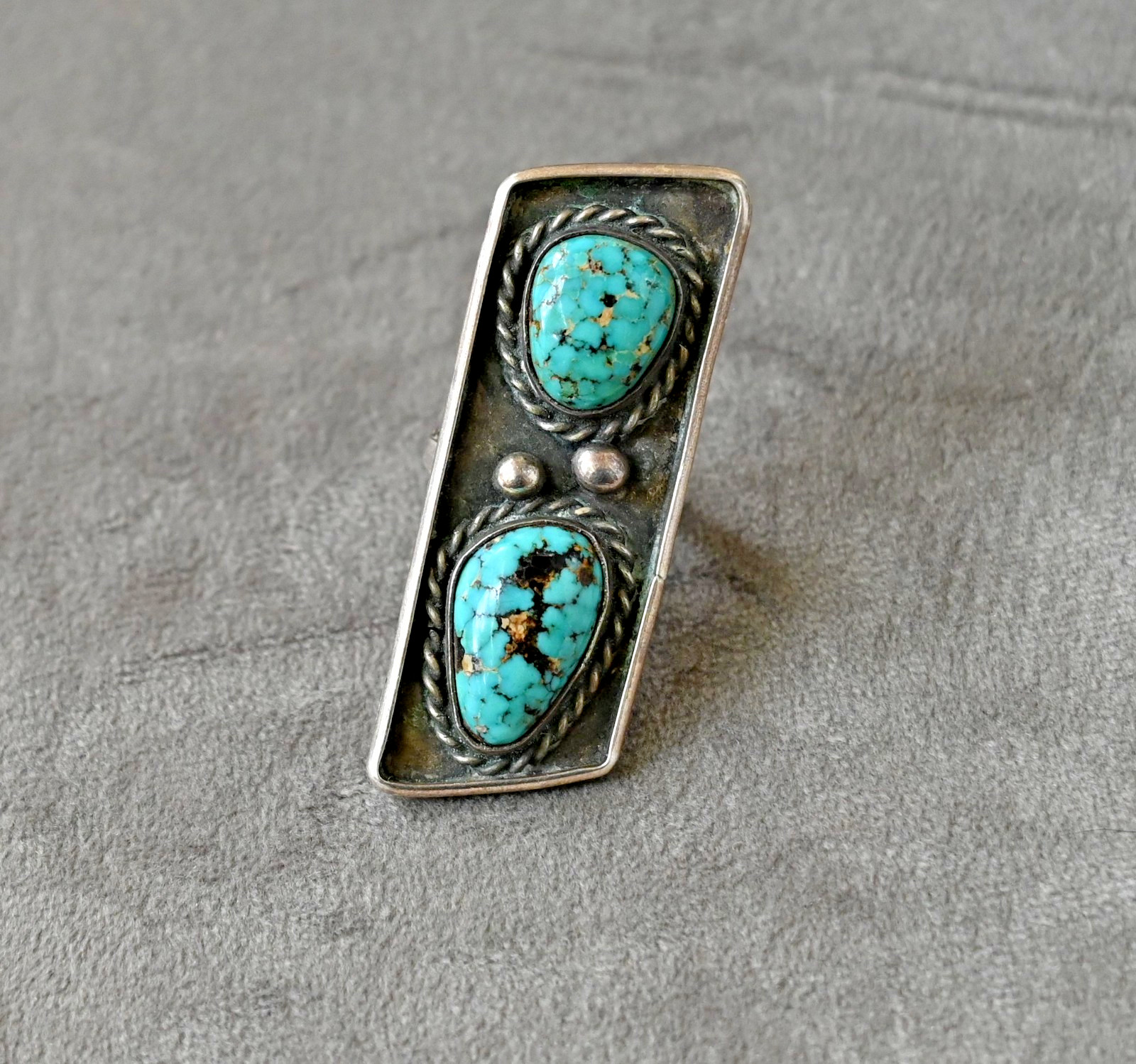 OLD BIG Navajo ring RARE spiderweb #8 TURQUOISE! & Sterling 13.7 grams size 5.5