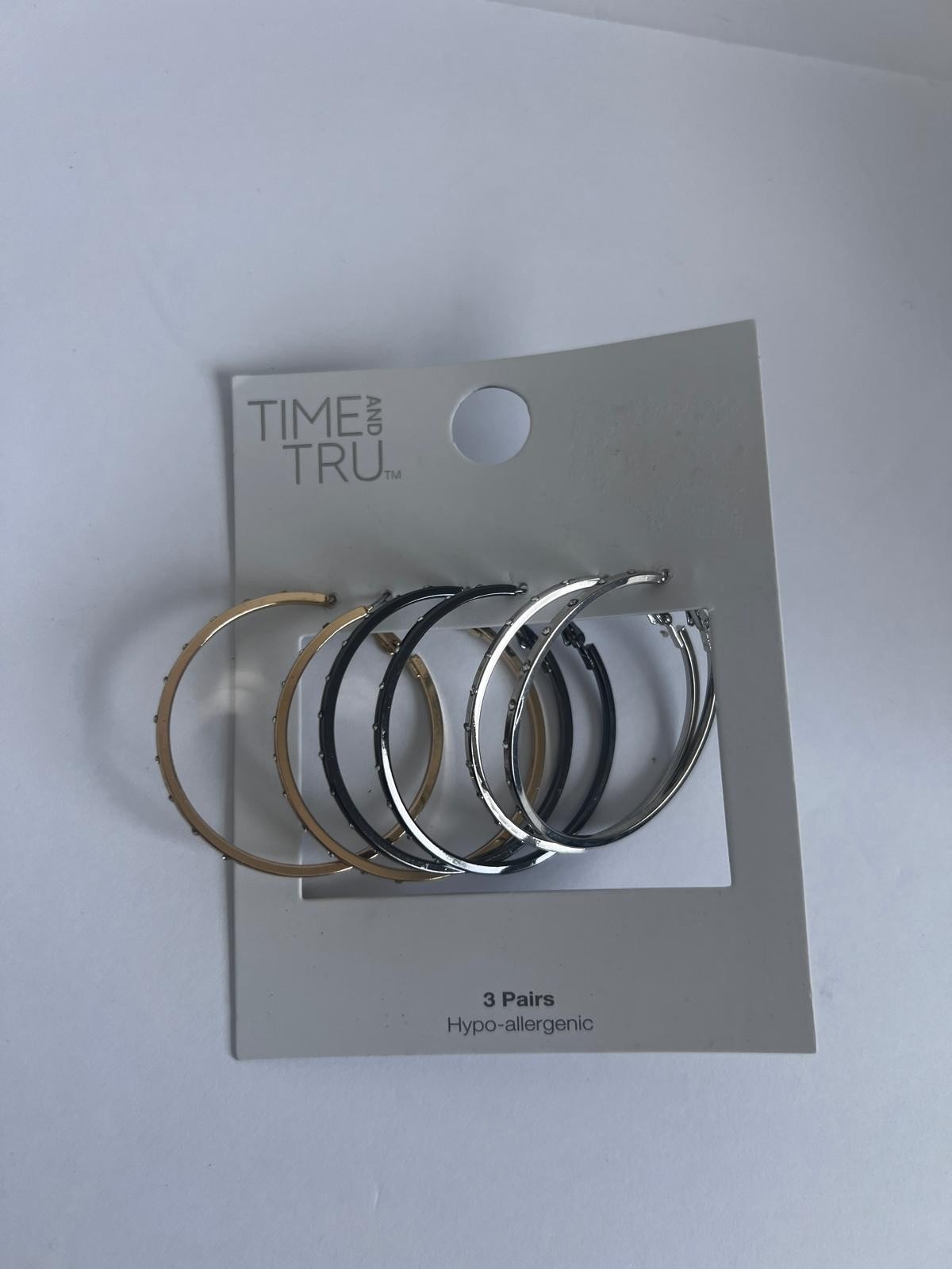 Time and Tru 3-Pairs Women’s Hoop Earrings Set Gold Silver Rose Crystal NEW
