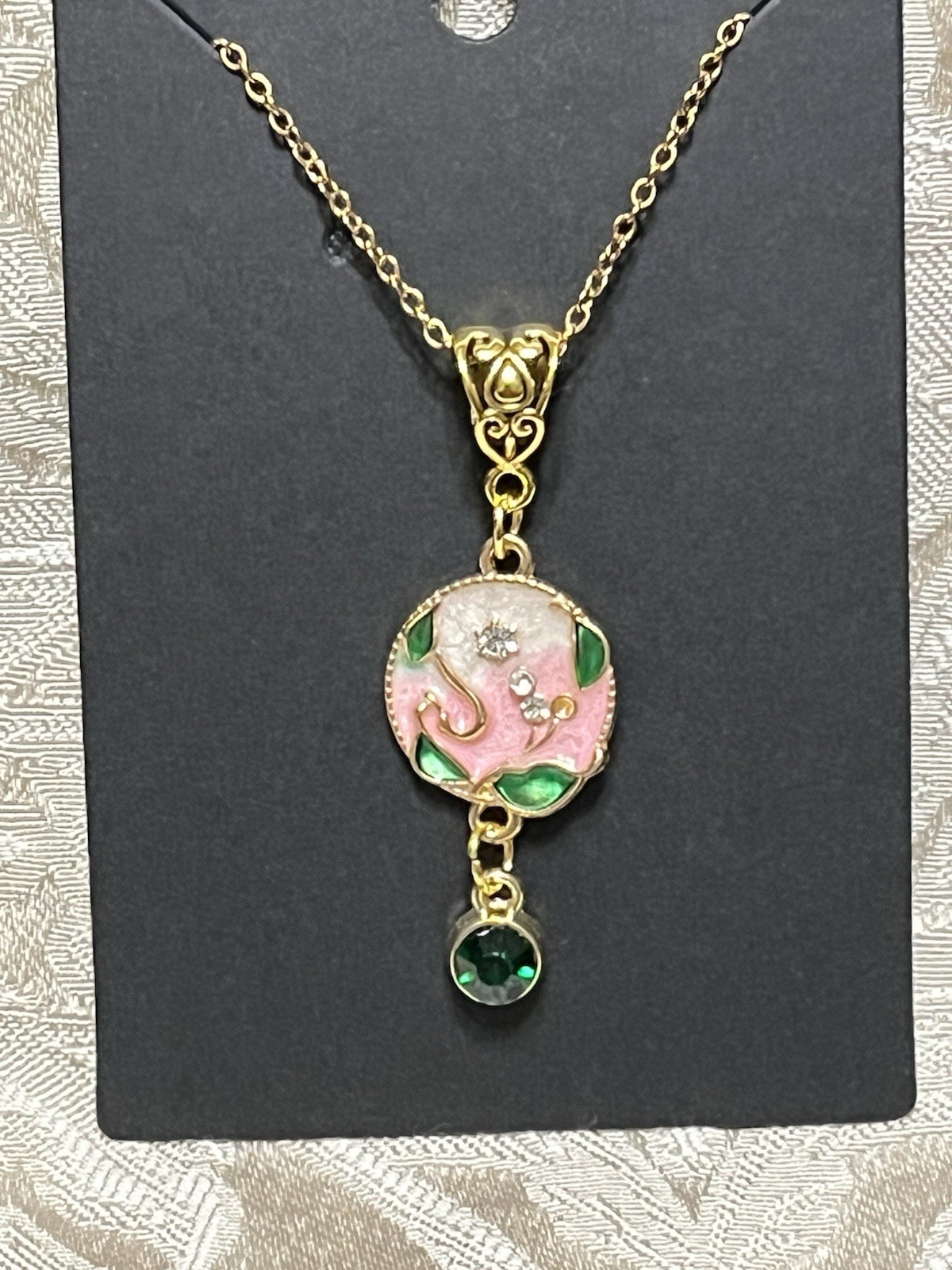 Retro Floral Gem Enamel Pendant Gold 18” Necklace Bohemian Floral Novelty