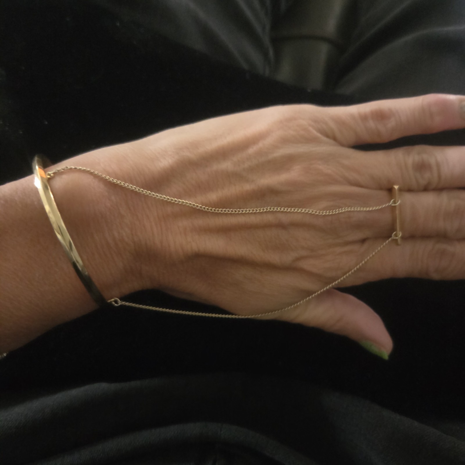 BCBG MaxAzria Gold Hand Chain Bracelet Ring Harness Slave Bracelet Adjustable