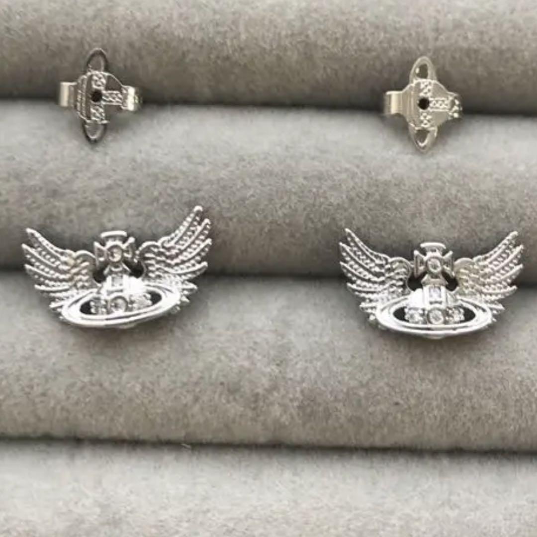 Vivienne Westwood Earrings Pierced silver 1.7 x 0.7cm NO BOX [EJ361