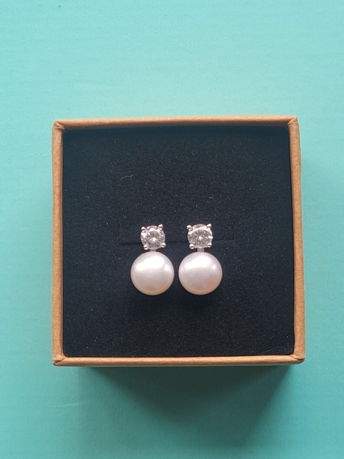 Queen Elizabeth II Royal Replica Queen Mary’s Ladies of Devonshire Earrings