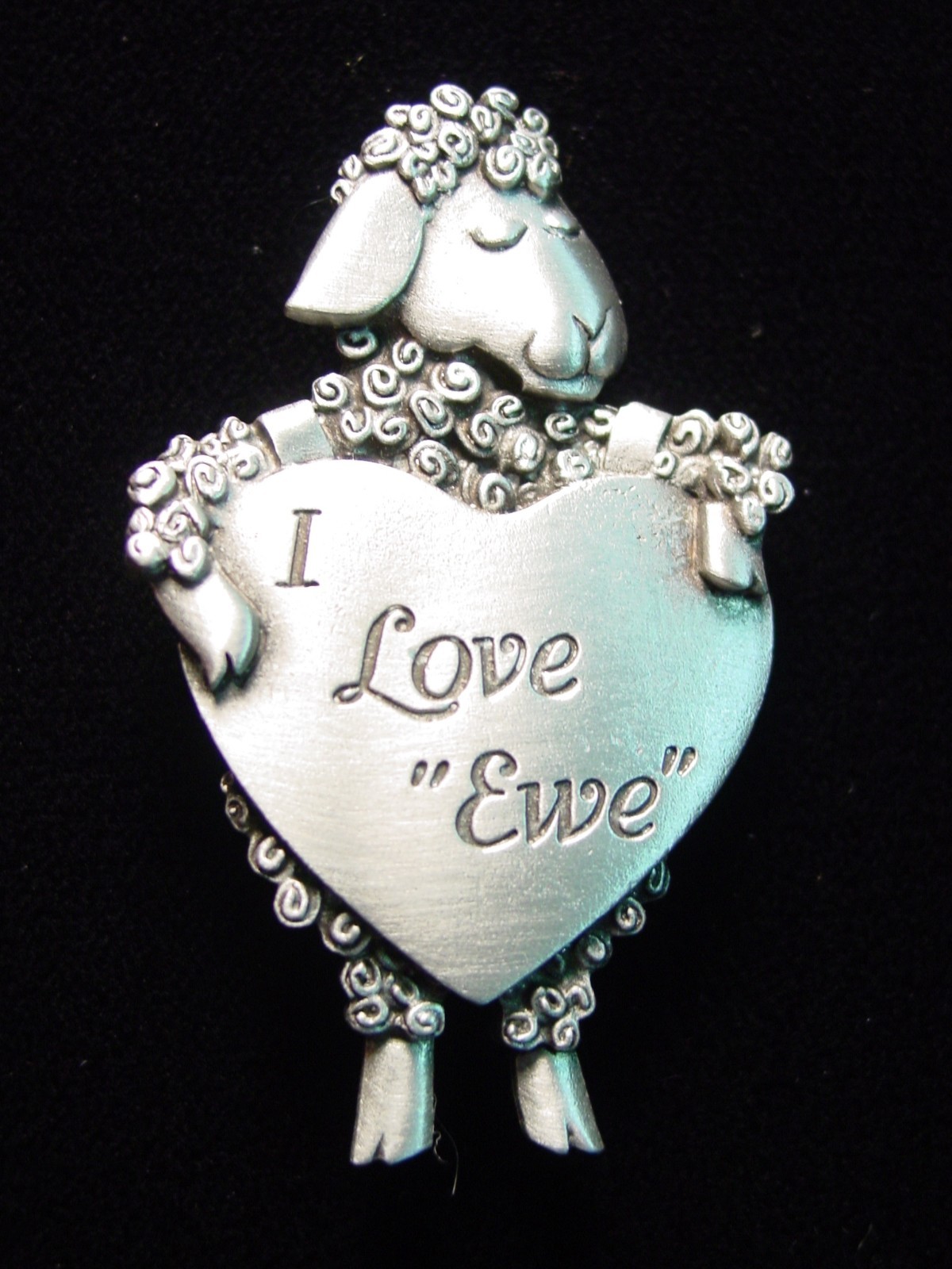 “JJ” Jonette Jewelry Silver Pewter ‘I LOVE Ewe’ Pin ~ Sheep Heart