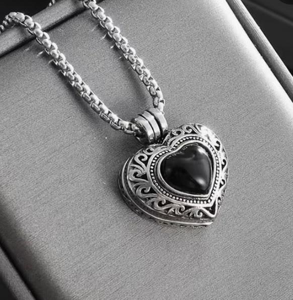 Silver Plated Black Heart Charm Pendant Curb Chain Necklace Lobster 23.62 in