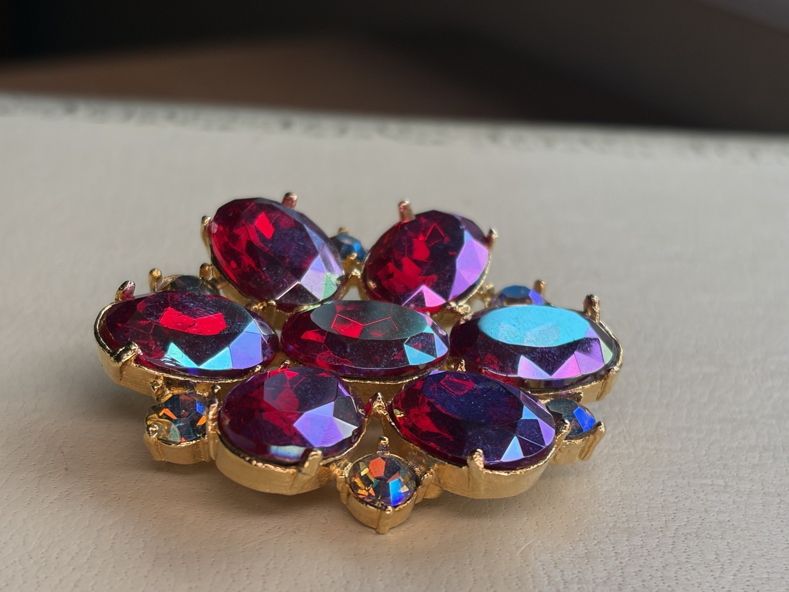 Vintage Gold Tone Red AB Oval Rhinestone Flower Brooch Pin Beauty Theme