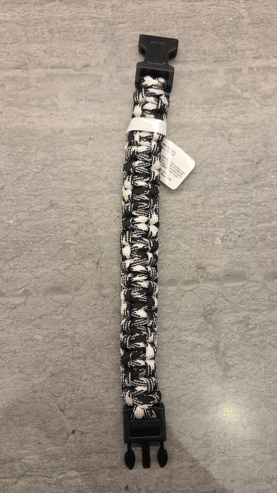Paracord Bracelet with Black & White Color – Cobra Weave Style – NWT