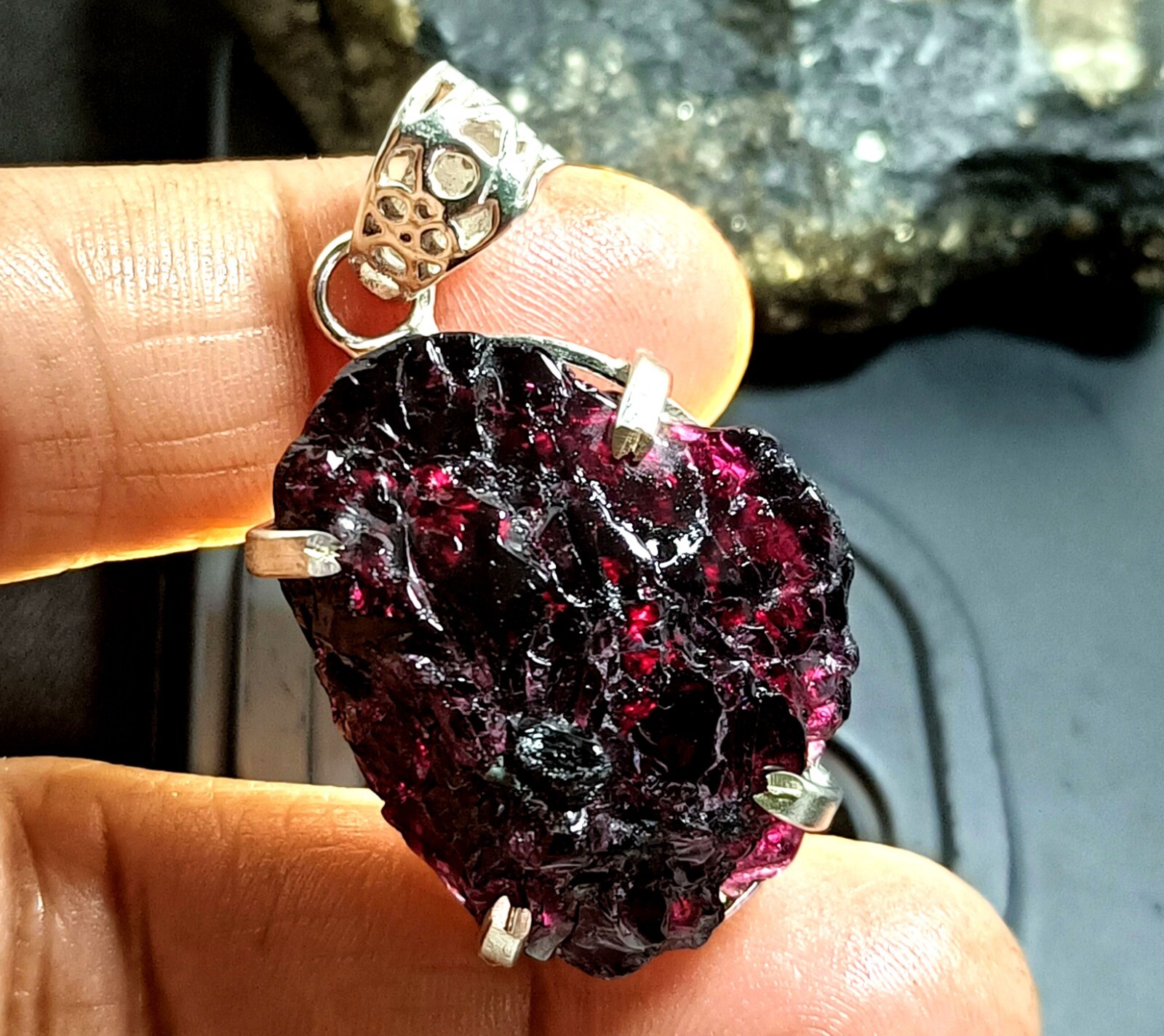 EGL Certified 91.70 Ct Natural PAINITE 925 Solid Silver Pendant LOOSE Gemstone