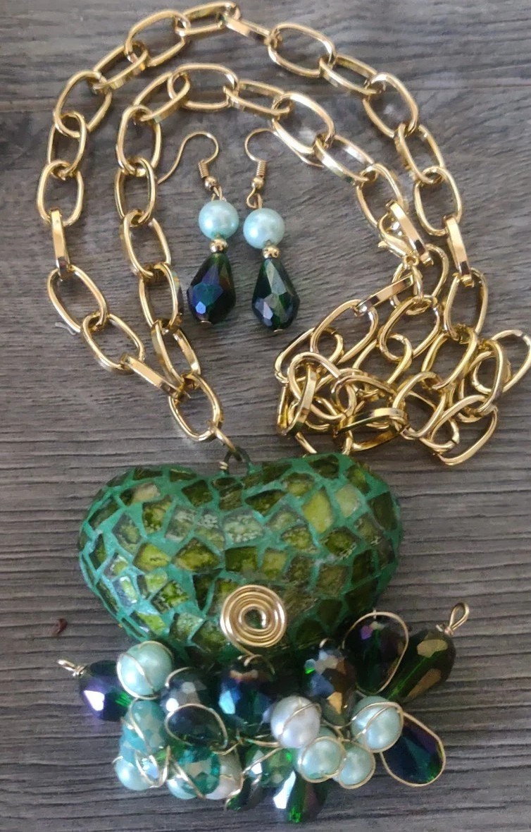 collar set de corazón, aretes vitral mexicano, Lote de 8 sets mayoreo hand made.