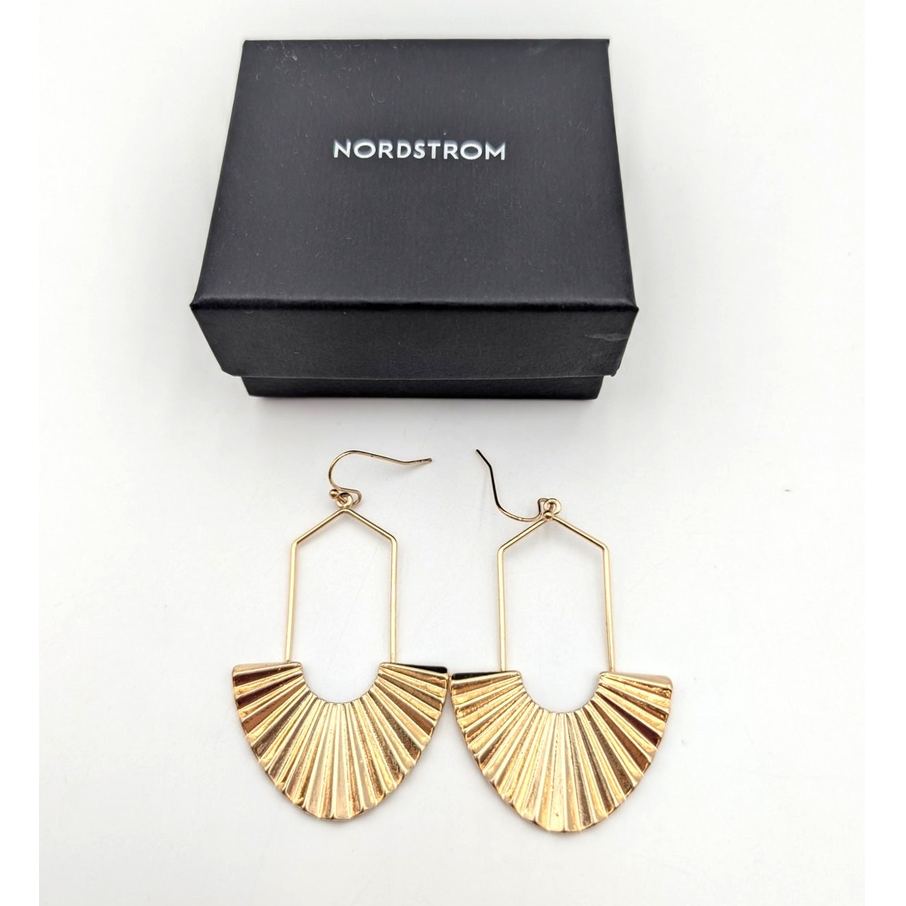 Nordstrom Women’s Gold Plated Palm Leaves Earrings Fashion Jewelry Gifts