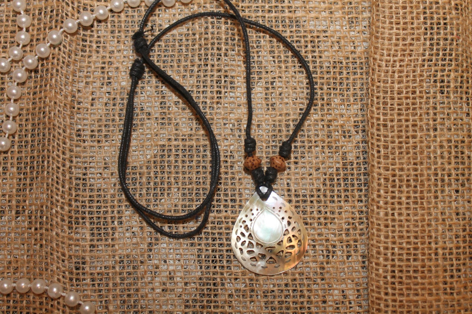 Decorative Pendant Necklace