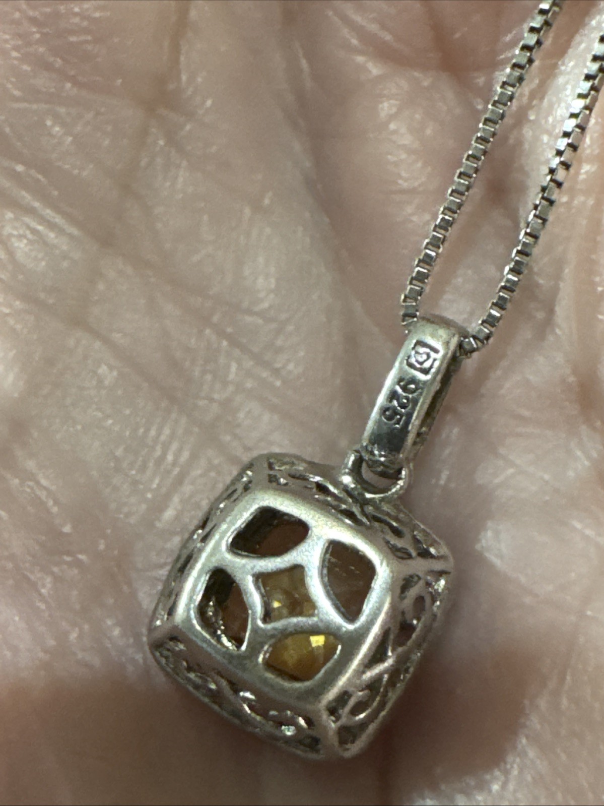 Kay Jewelers~ Citrine Cubic Zirconia Pendant Silver Necklace