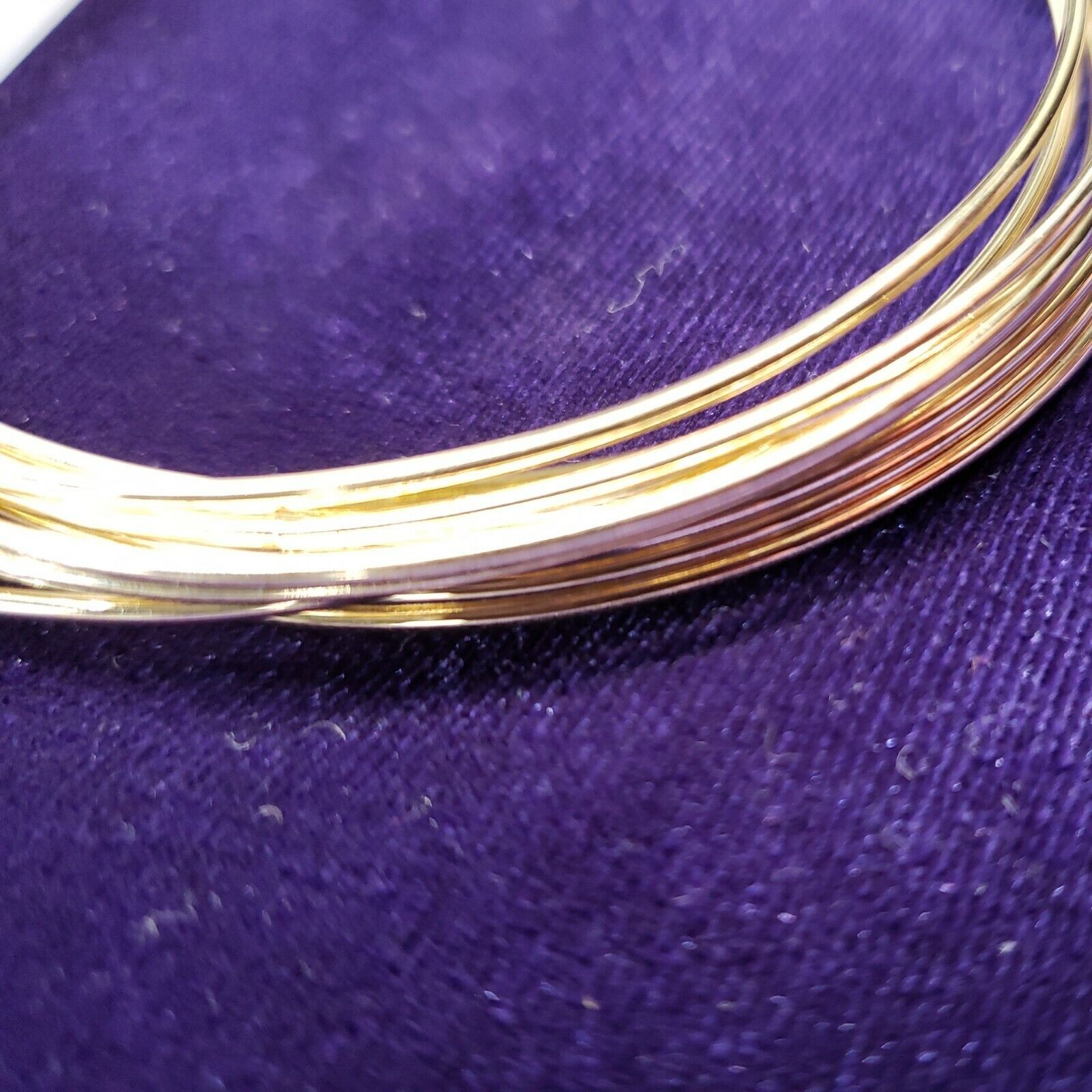 Set Of 10 Gold Toned Bangles, Plain, Thin, everyday wear fashion jewelry, NWT