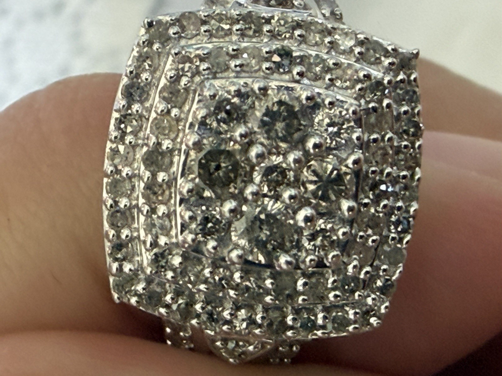 925 Sterling Silver Cluster Cocktail Ring Size 7 Clear Stones SK9 Marked