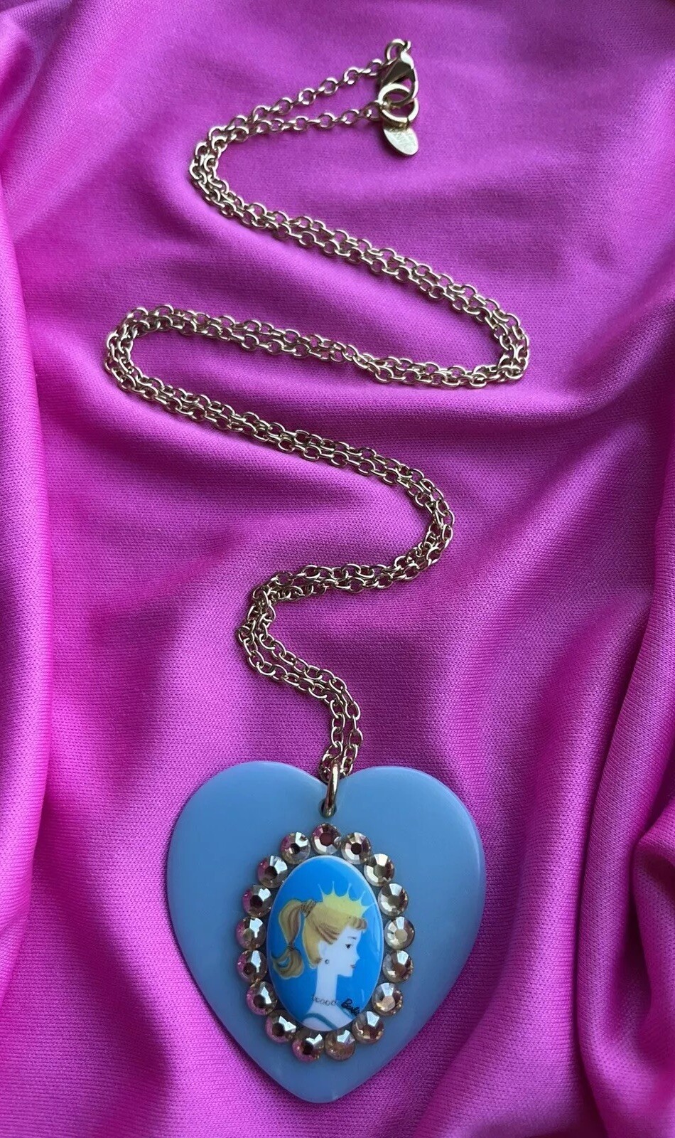Tarina Tarantino Vintage Barbie Classic Circa 1959 Lucite Heart Cameo Necklace