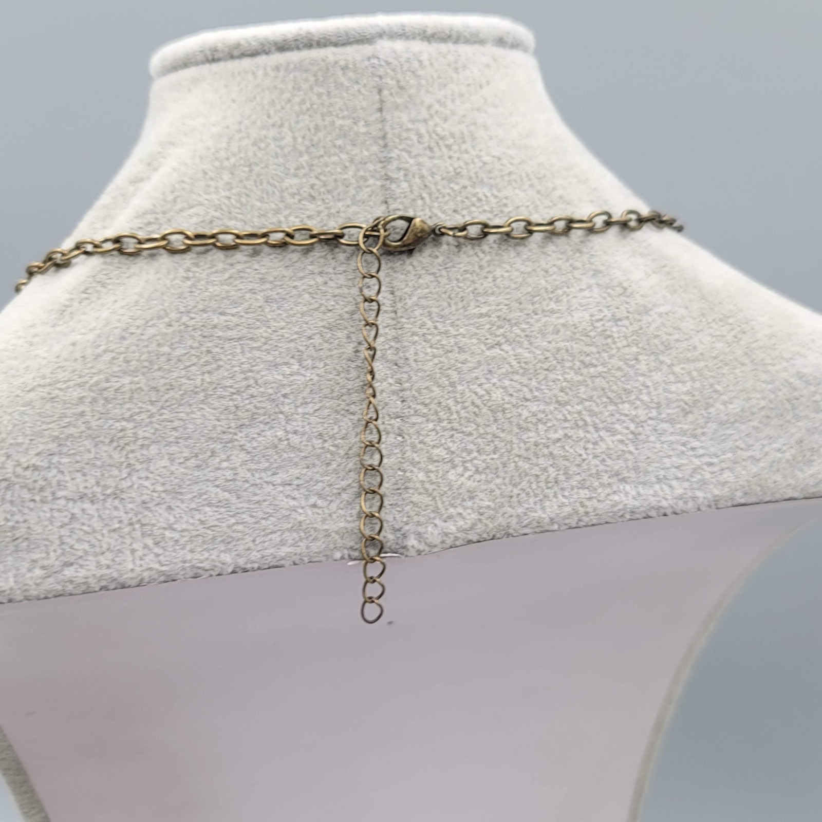Embossed Metal Bird White Bead Necklace Bronze tone Chain 32″