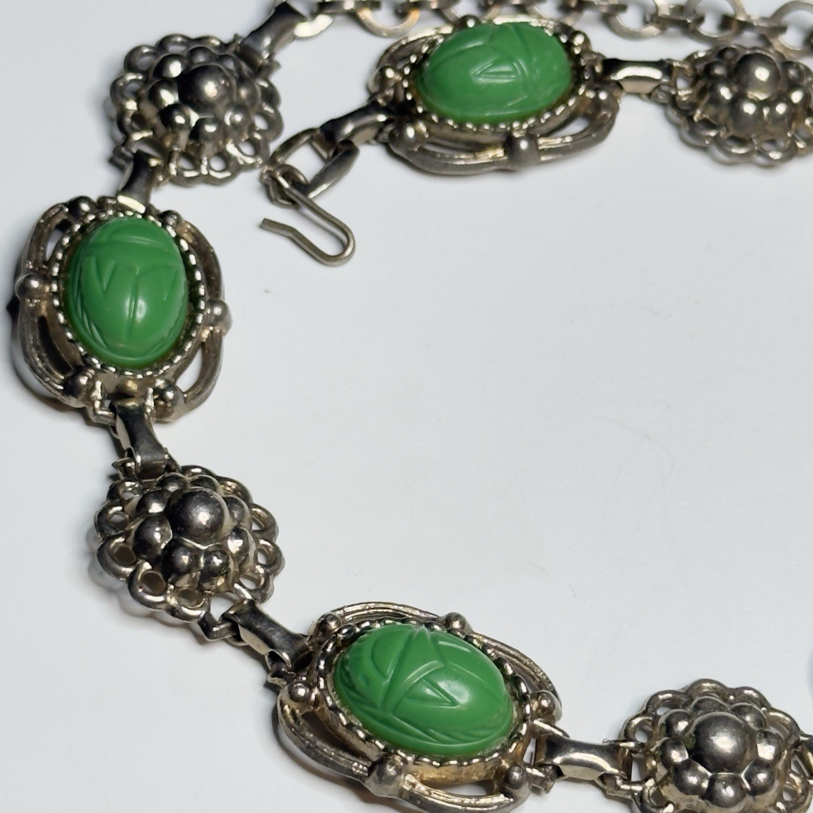 Green LUCITE Scarab Vintage Necklace Silver Tone Adjustable 13 – 16.5 Inches
