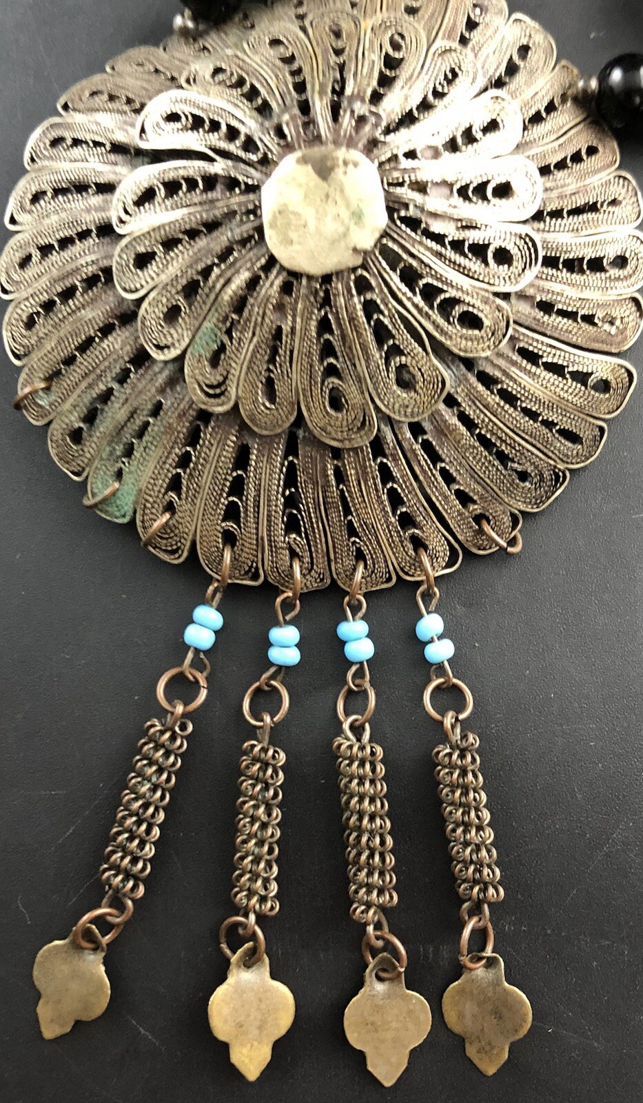 large necklace S7.4