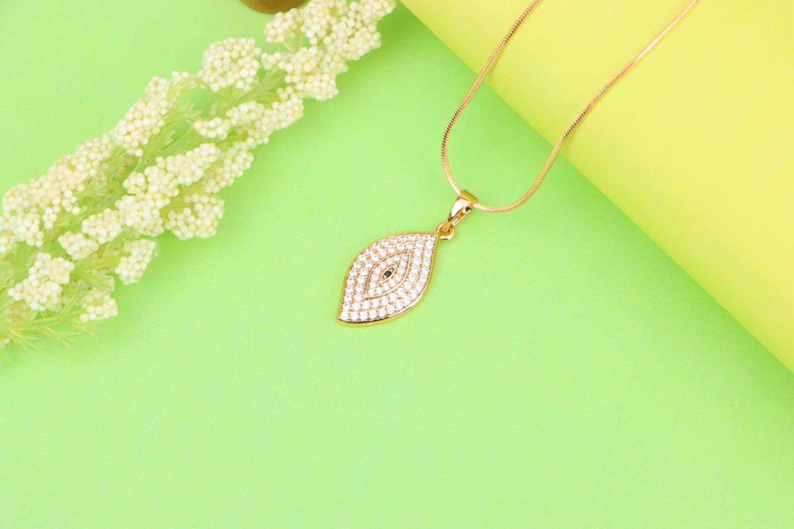 with White and Black Crystal Detail, XPPT1254 Rose Gold Eye Leaf Pendant