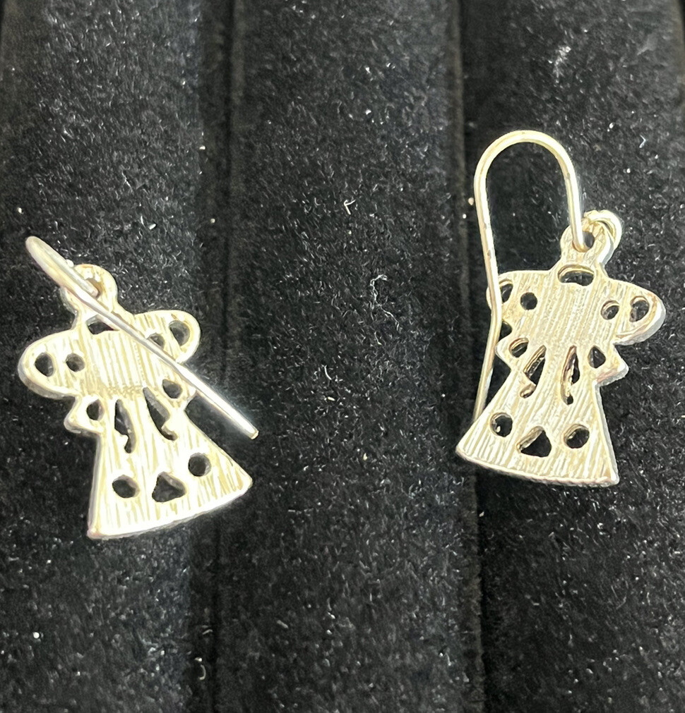 Silver Tone Angel Earrings With Rhinestone Wire Hook 3/4 Inch New Unworn Holiday
