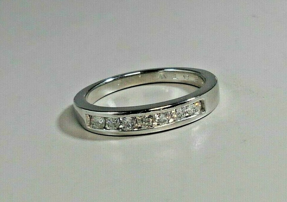 PLATINUM CHANNEL SET 7 DIAMOND WEDDING BAND RING 0.28 TCW