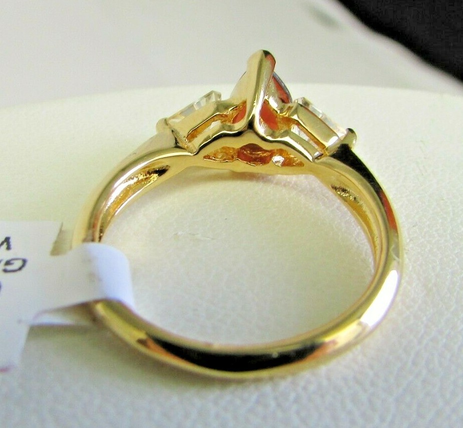 Allison Reed Gold Tone Pear Shaped Garnet Ring Size 5.5 (O45 1187 05) NEW