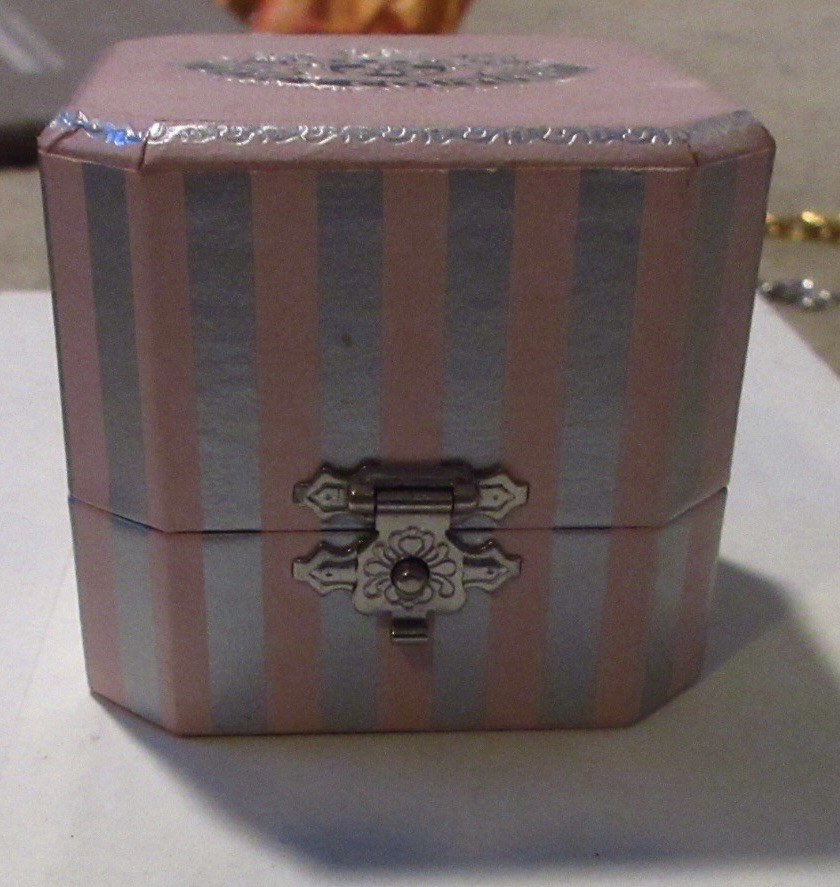 Juicy Couture Sparkling Chocolate Covered Strawberry