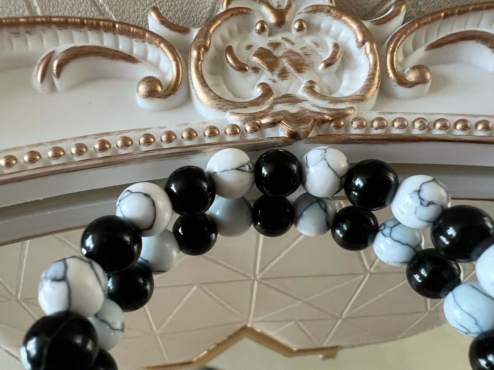 handmade women marble black & white stone bracelet elastic stretchy