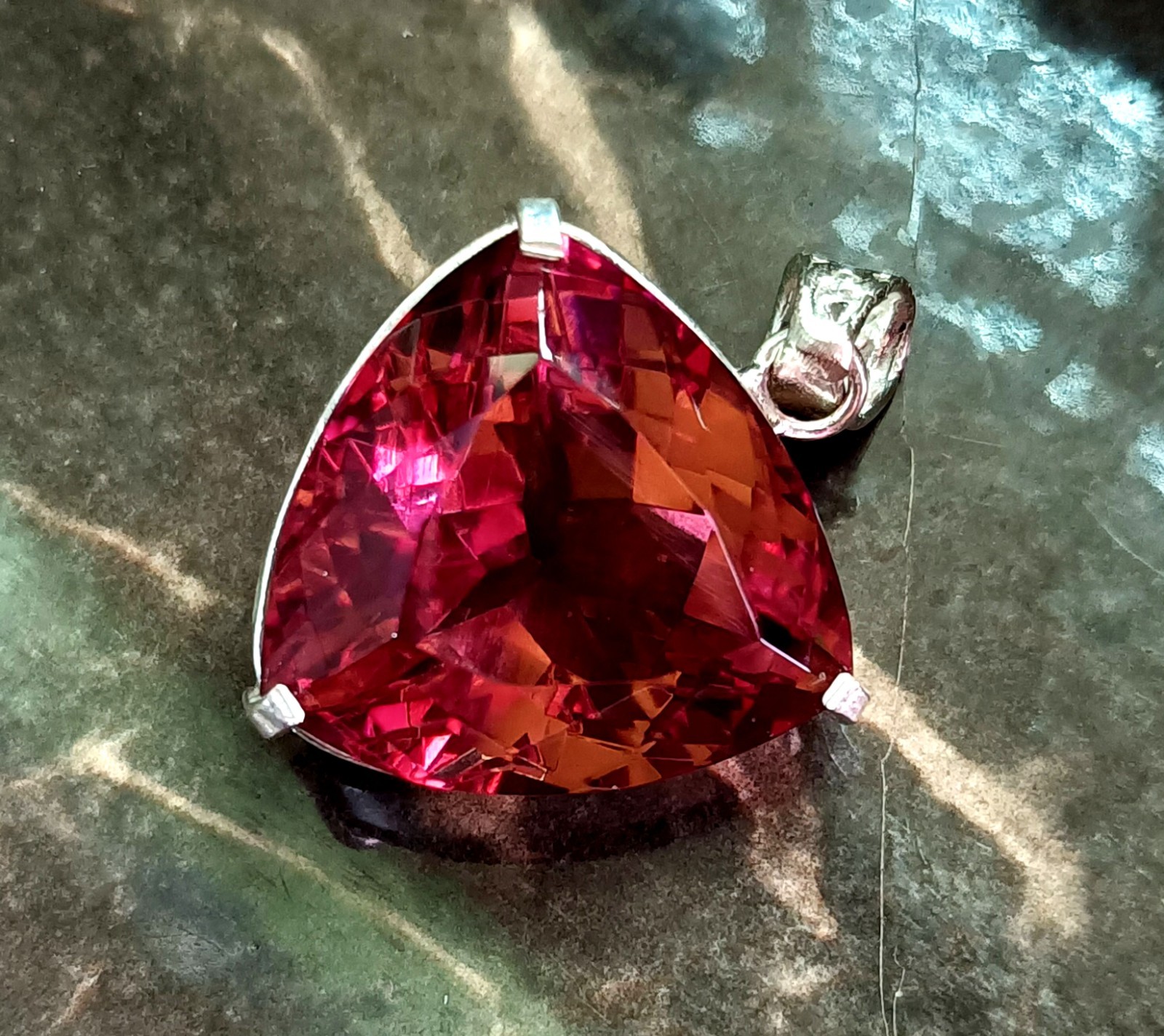 84 Ct Natural 7 Color Zultanite Pendant 925 Silver Loose Certified Gemstone
