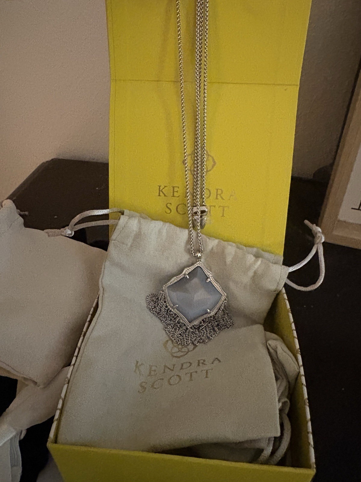 Kendra Scott Silver Tone Chain Necklace Tassel Fringe Pendant Gray Stone