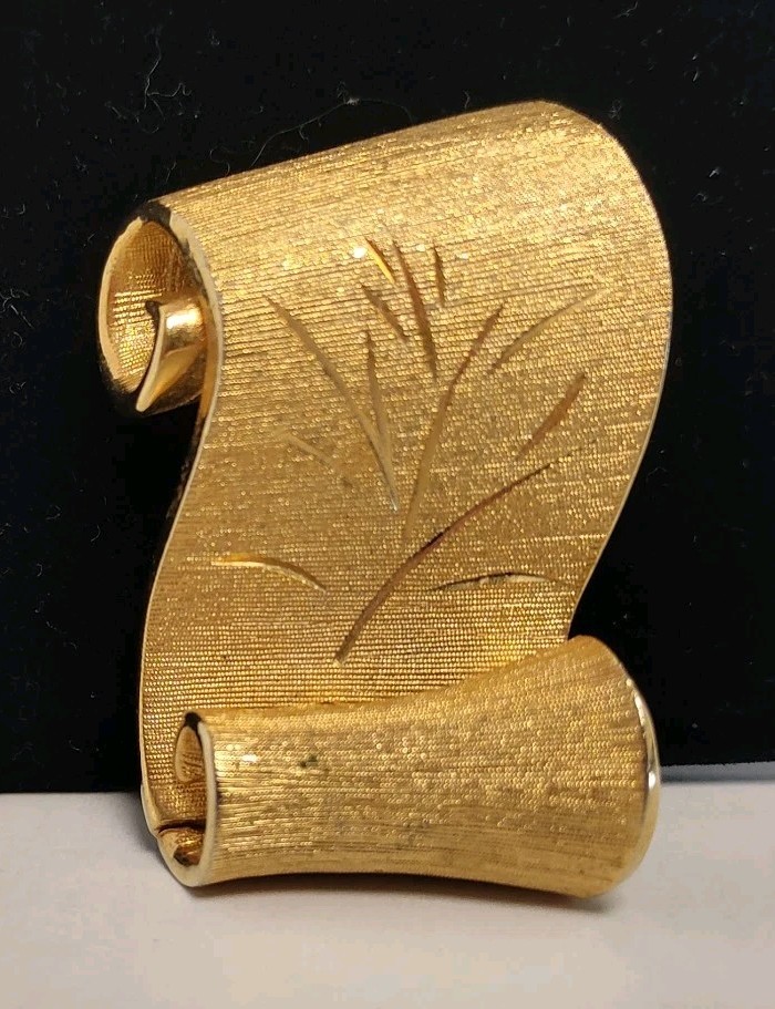 Kramer Ribbon Scroll Signed Gold Tone Brooch Pin with Branch Accent 1.75 Inches