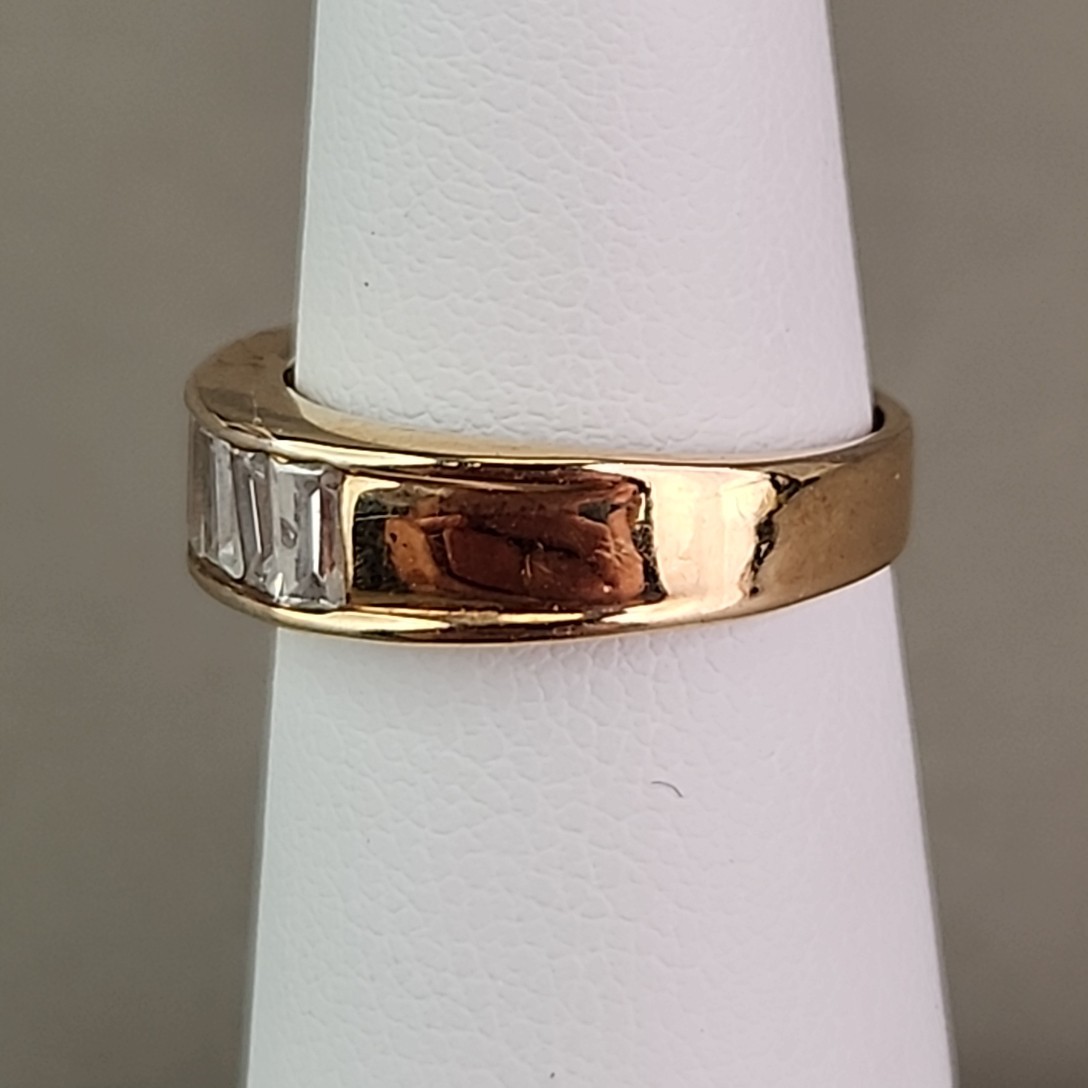 Rhinestone Baguette Ring Clear Gold Tone Small 5