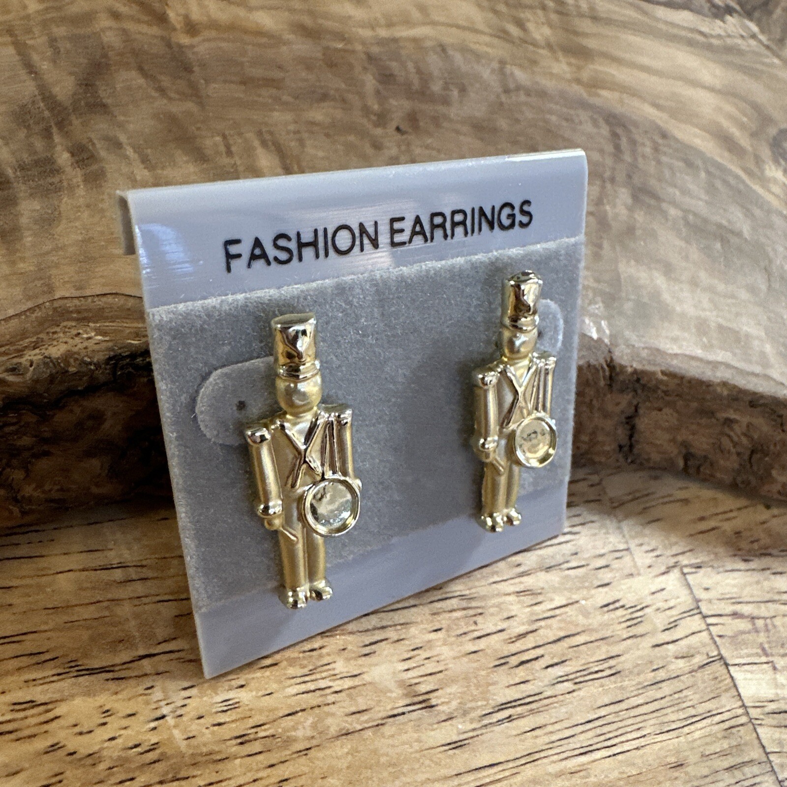 Christmas Holiday Earrings Gold Tone Toy Soldier Vintage Fashion Jewelry