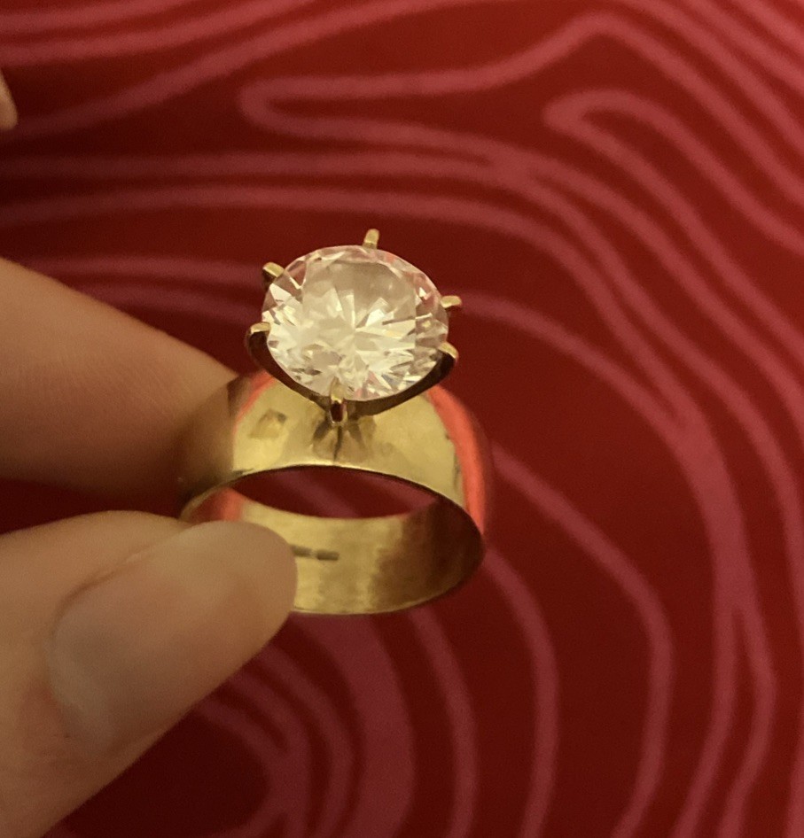 Vintage 10K Yellow Gold High Set Round CZ Wide Band Ring ~ Size 7.5 ~ 6.7 Grams