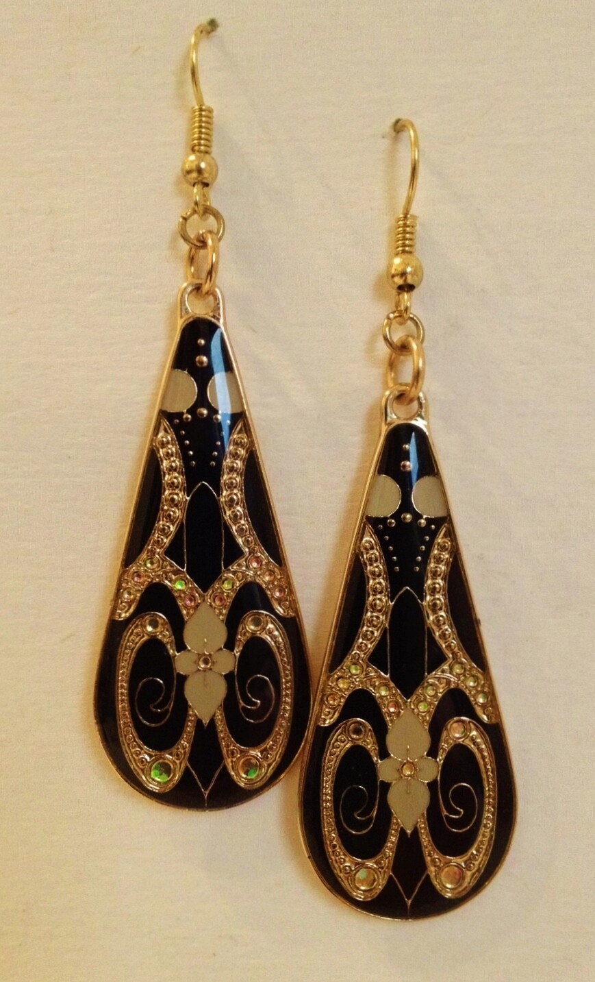 Black Resin Earrings Tear Drop Gold Metal Iridescent Rhinestones Retro Pierced