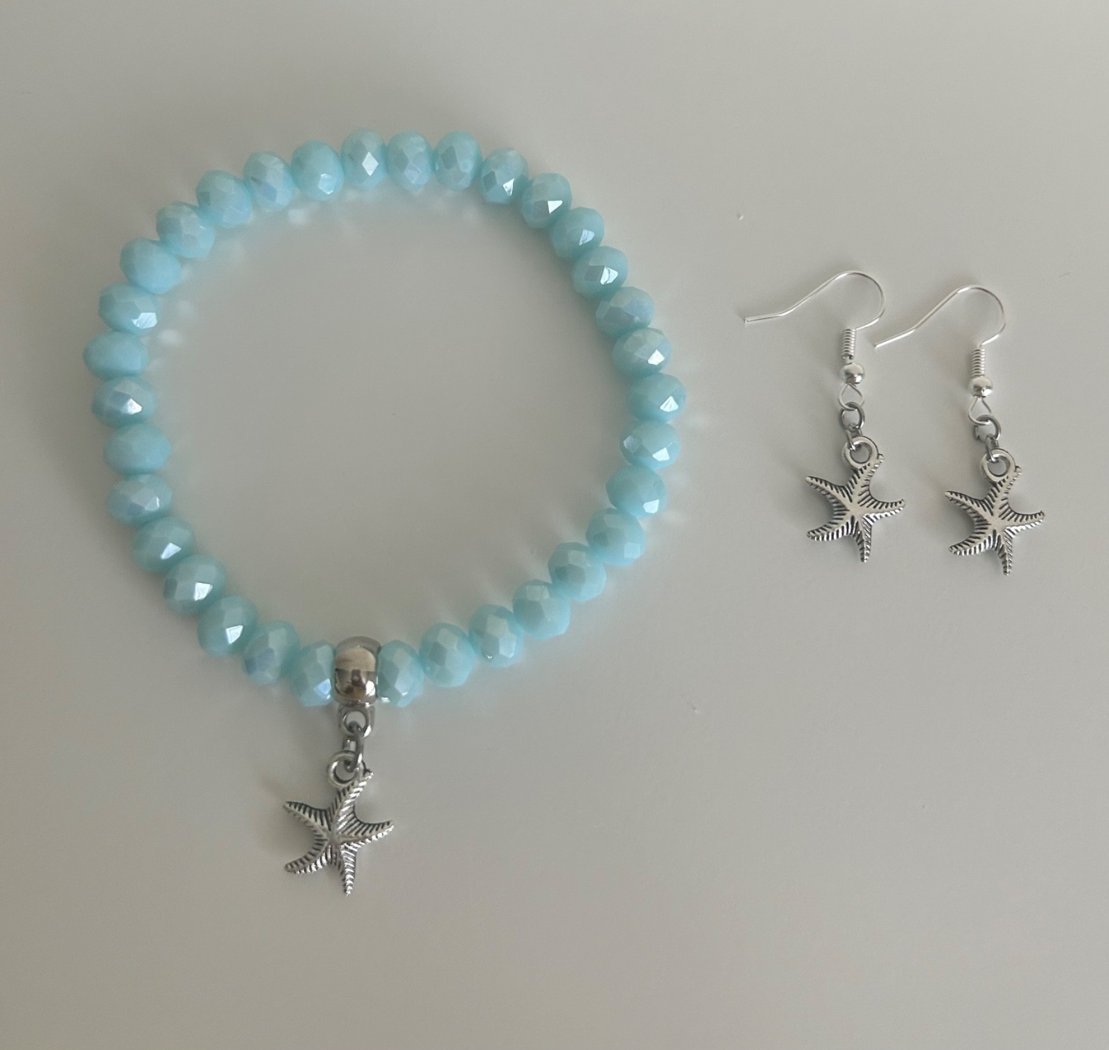 Ladies beautiful bracelet Aqua Blue Austrian Crystal beads & jellyfish earrings
