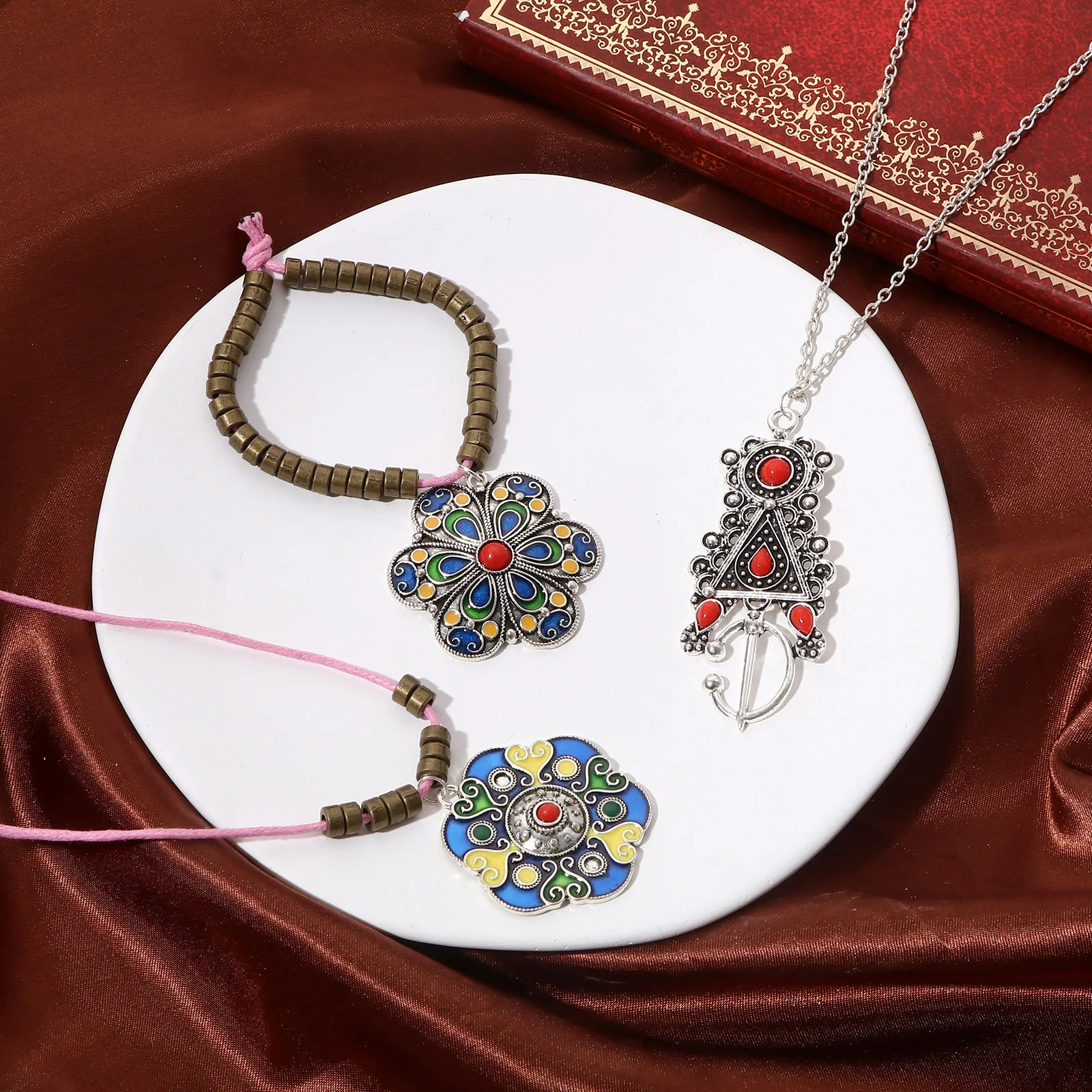 2PCs Bohemian Ethnic Pendants Antique Color Multicolor Enamel Flower Roun